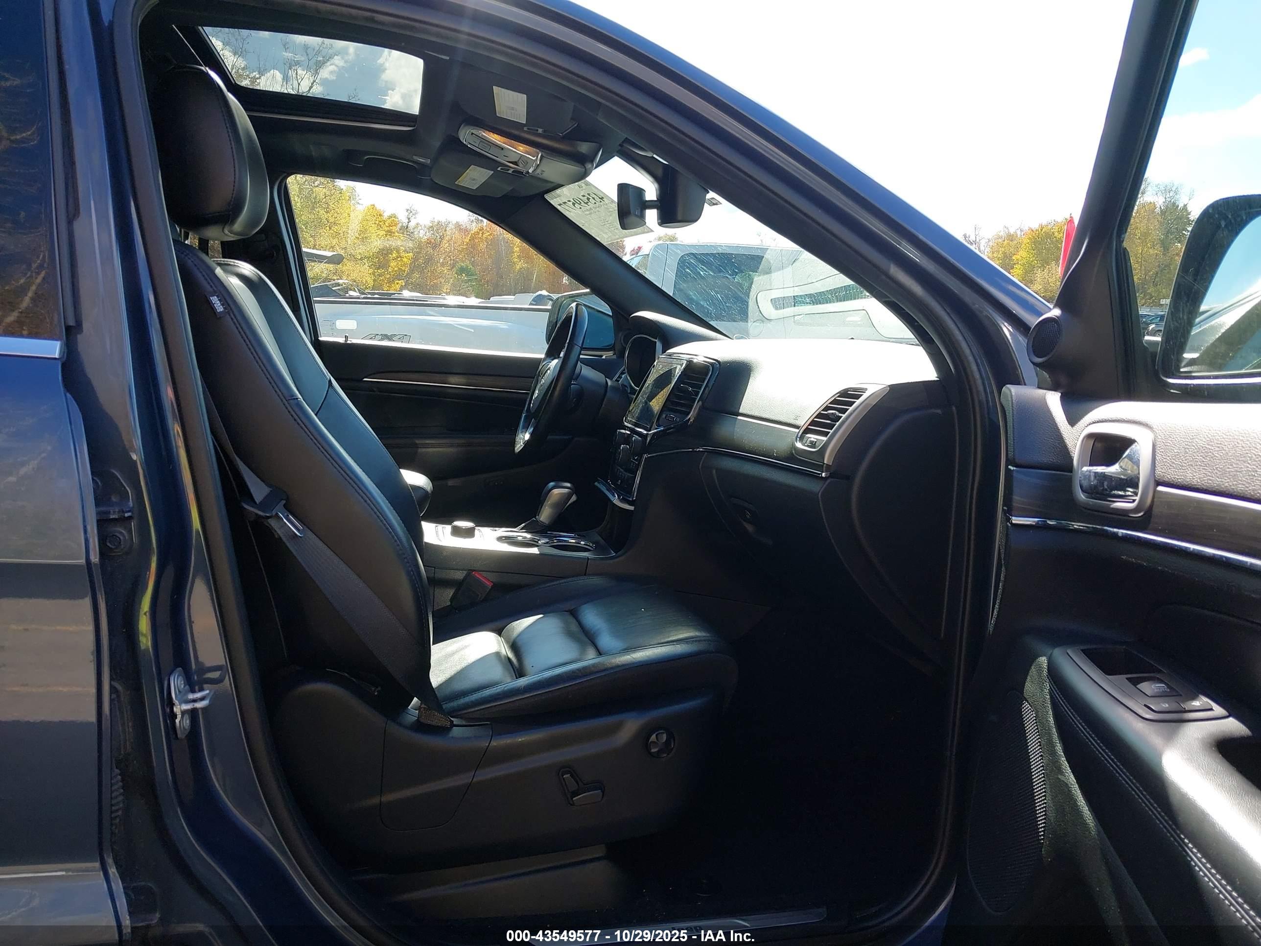 JEEP GRAND image 5