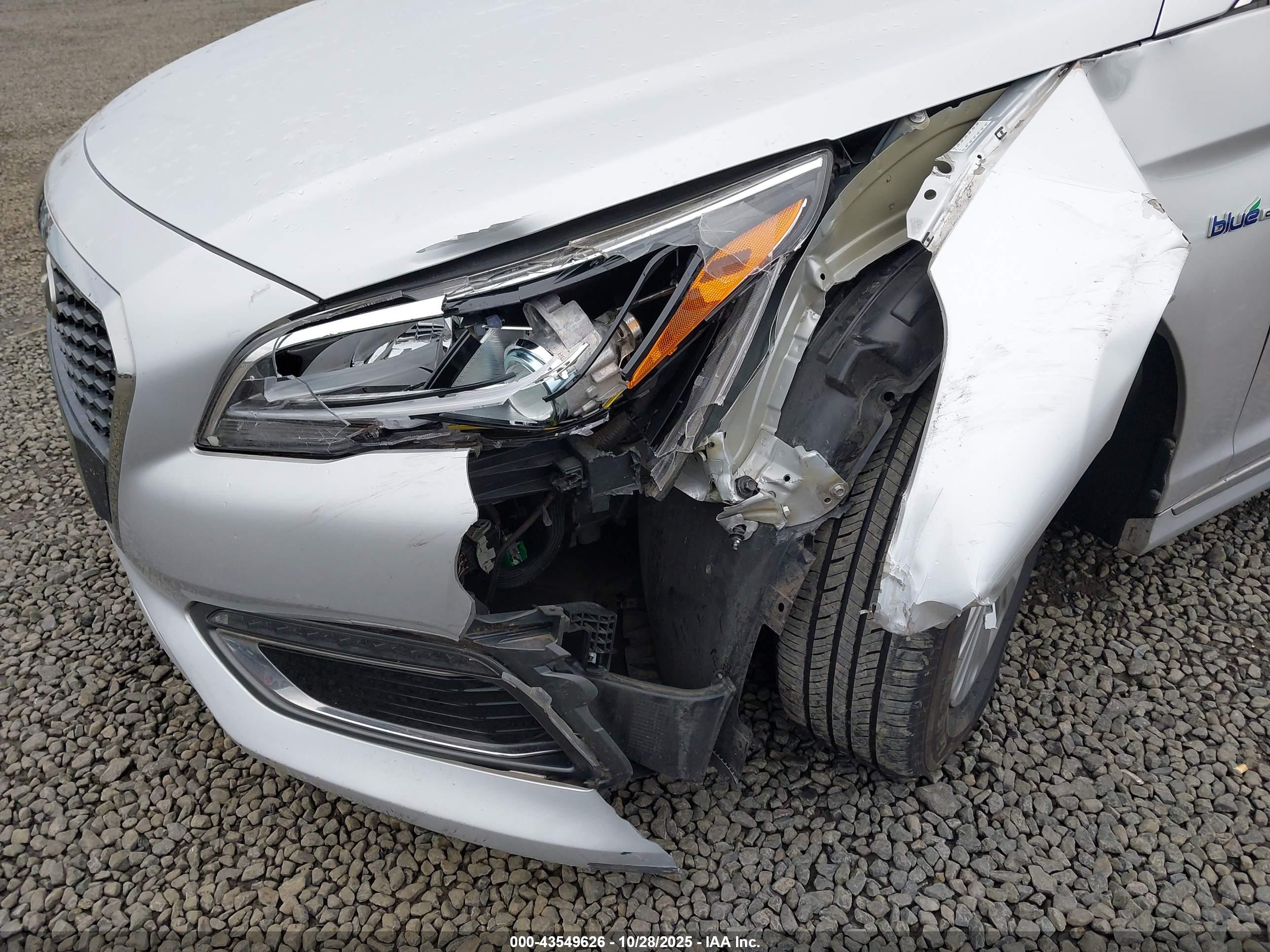 HYUNDAI SONATA image 6