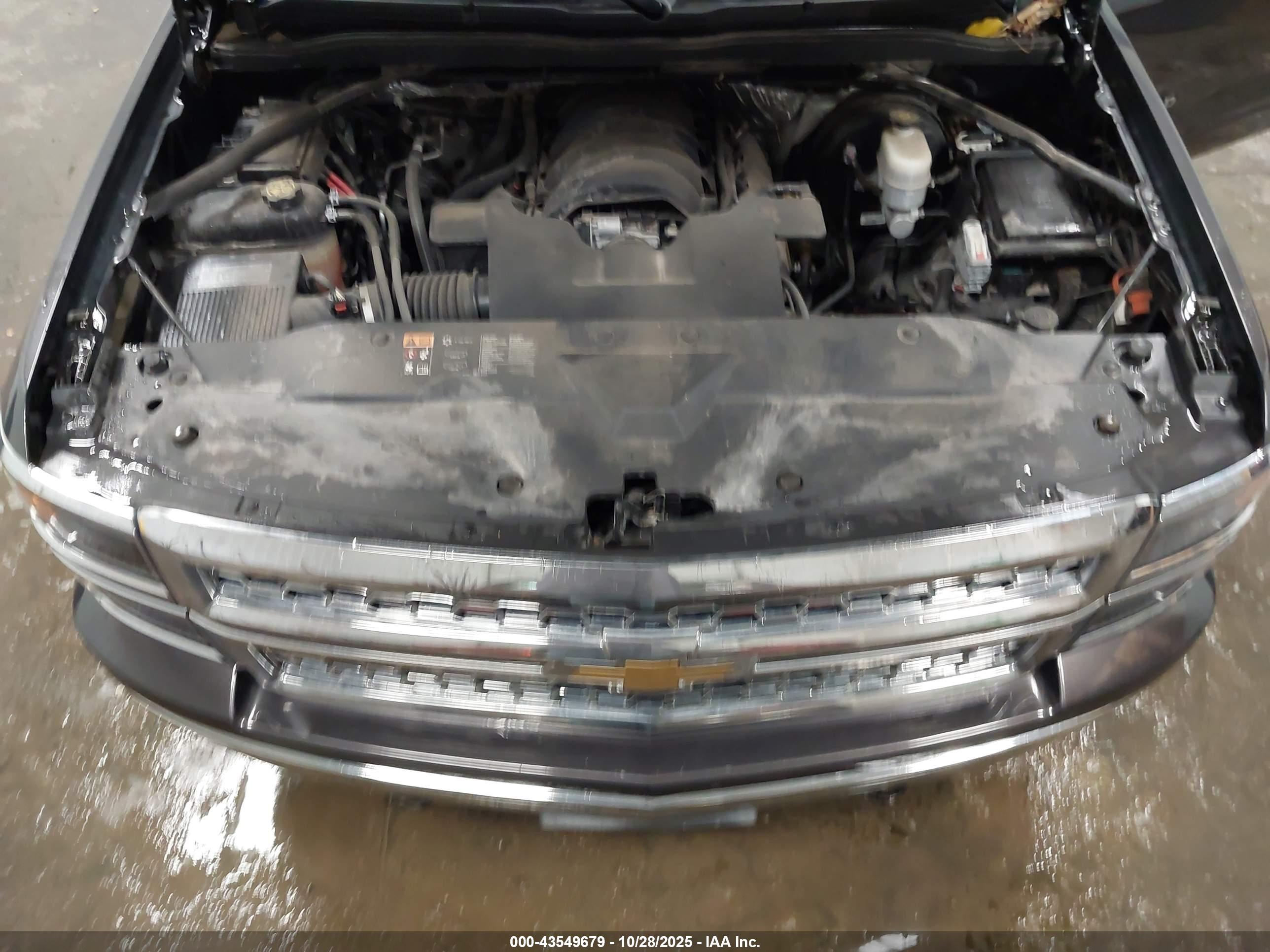 CHEVROLET SILVERADO image 10