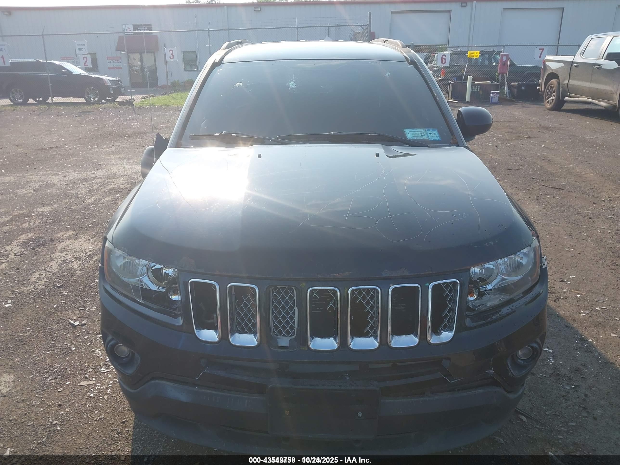 JEEP COMPASS image 6