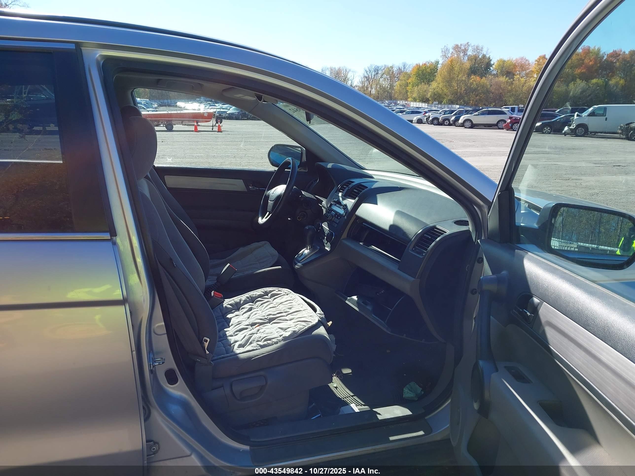 HONDA CR-V image 5