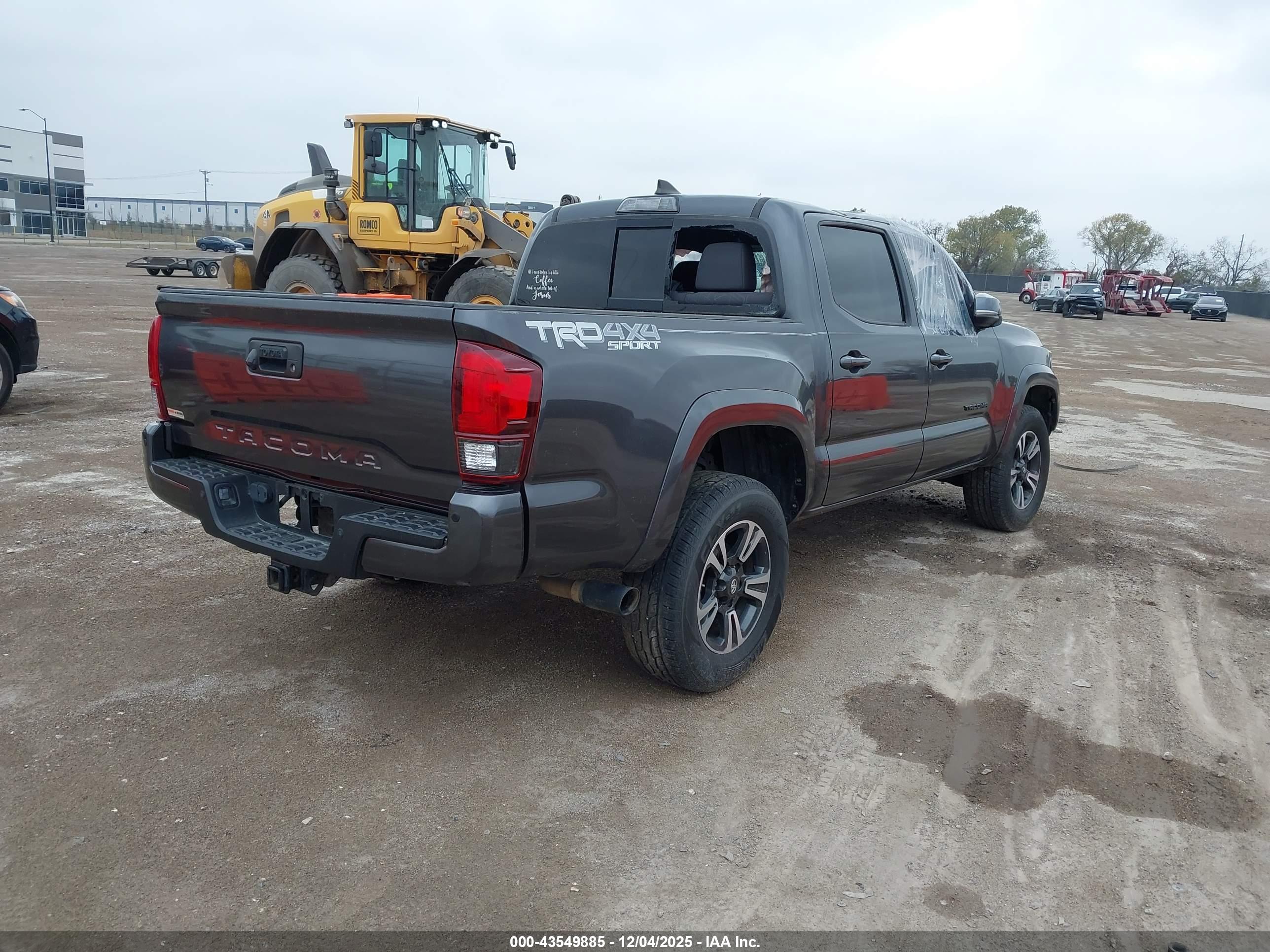 TOYOTA TACOMA image 4