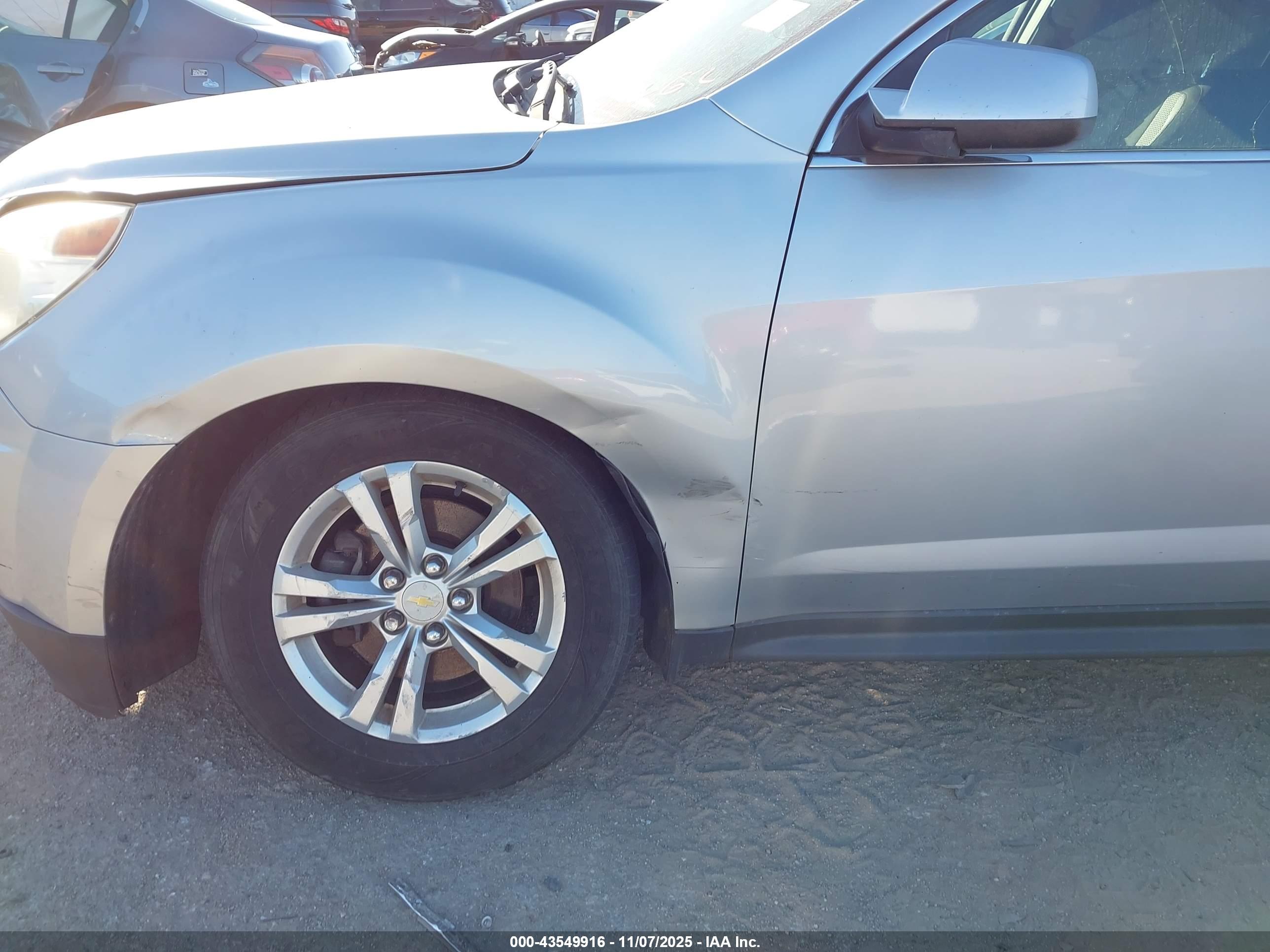 CHEVROLET EQUINOX image 6