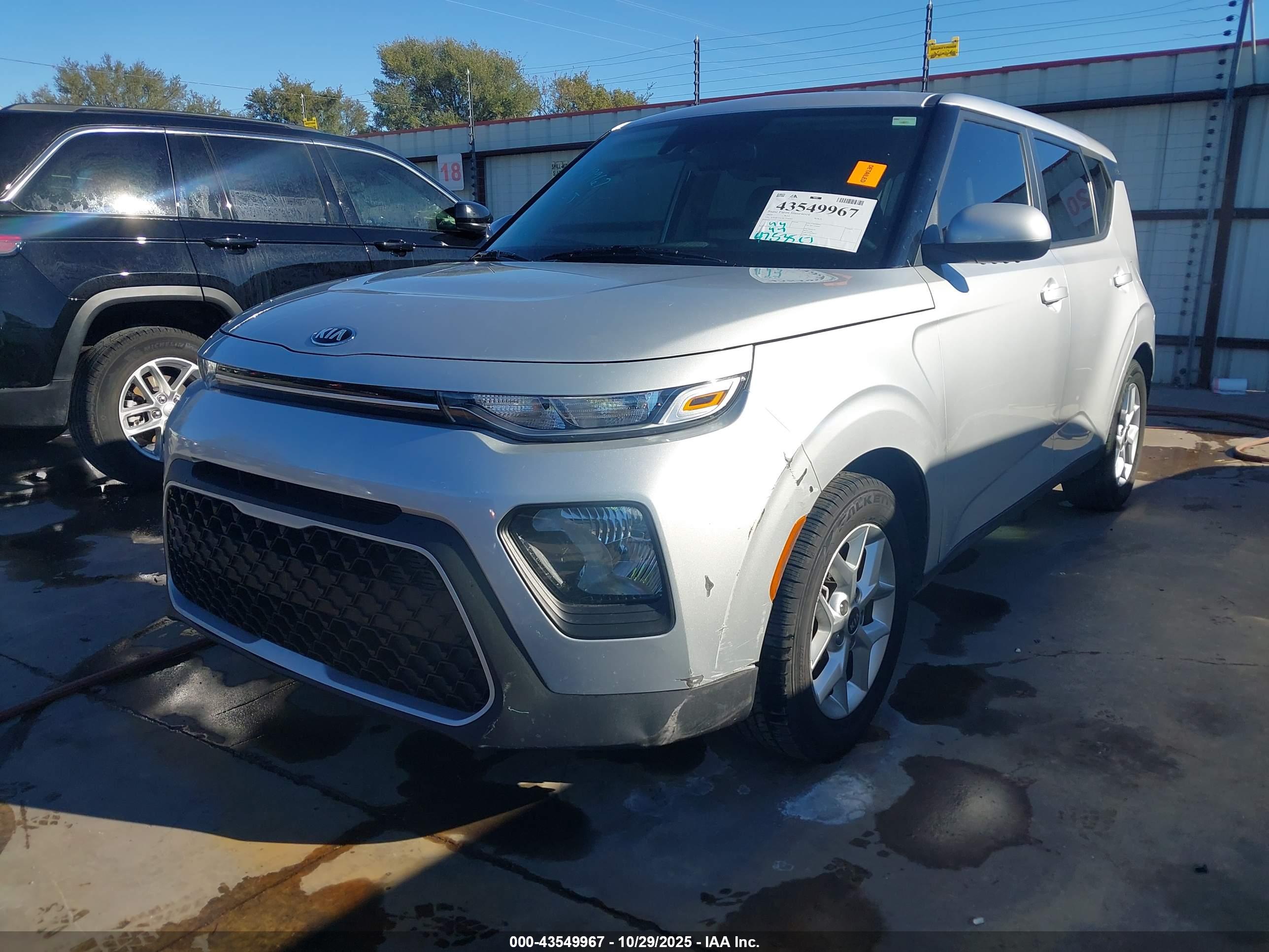 KIA SOUL image 2