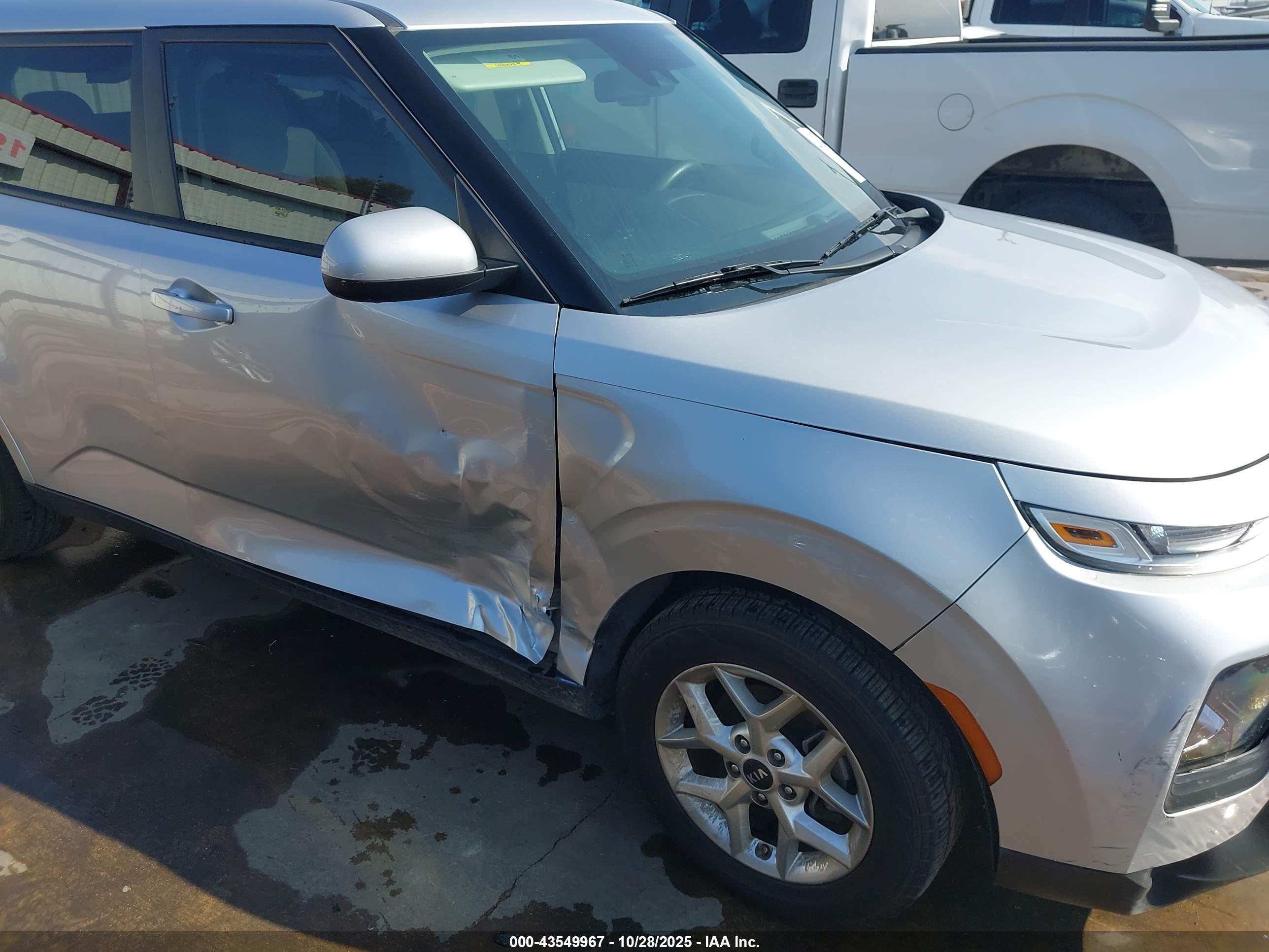KIA SOUL image 6