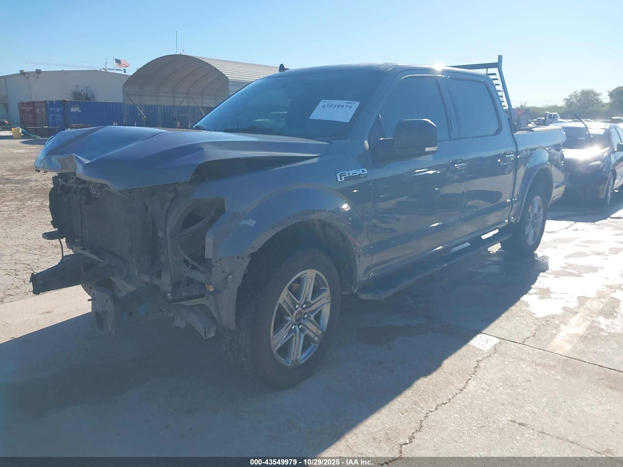 FORD F-150 image 2