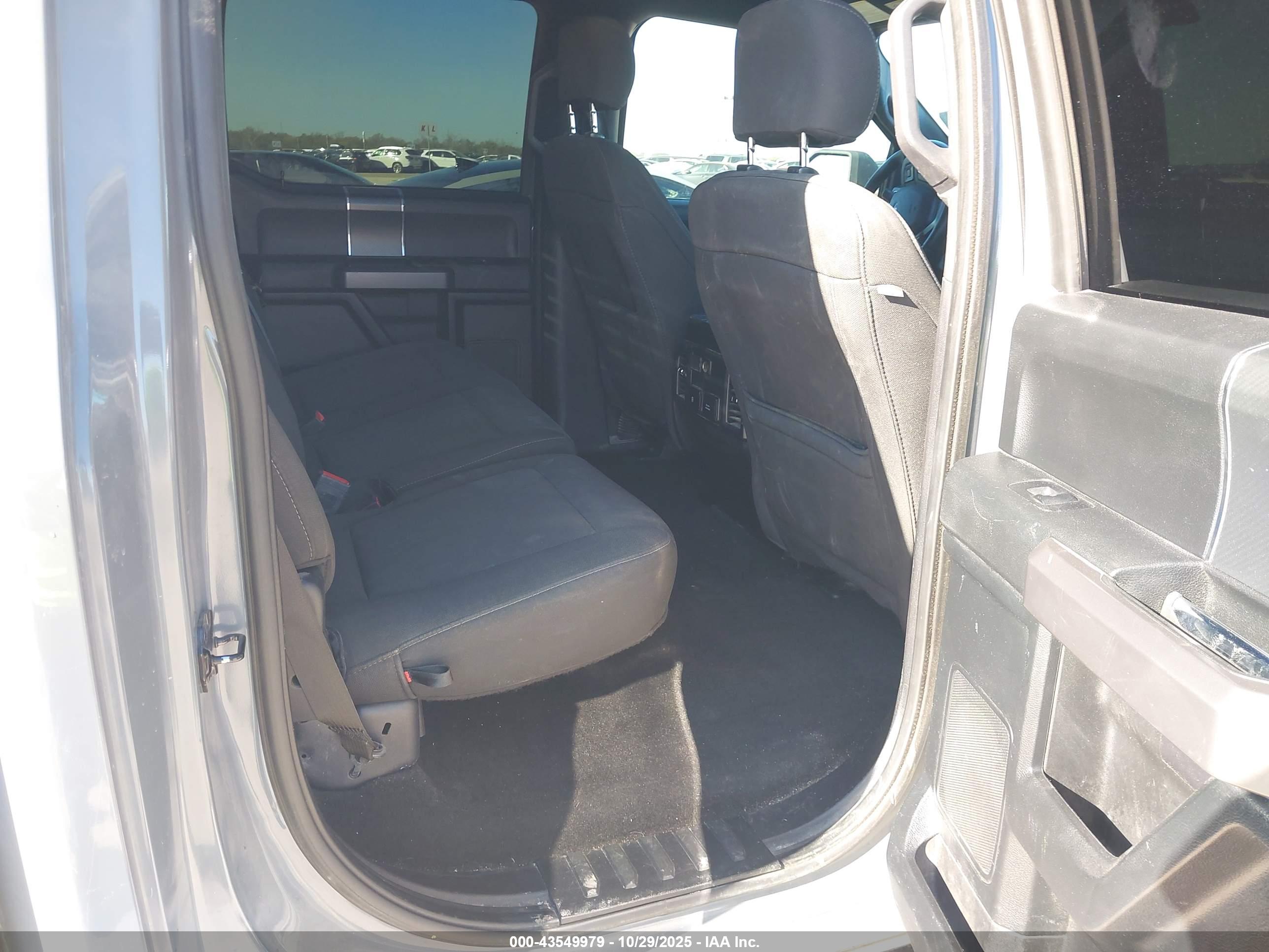 FORD F-150 image 8
