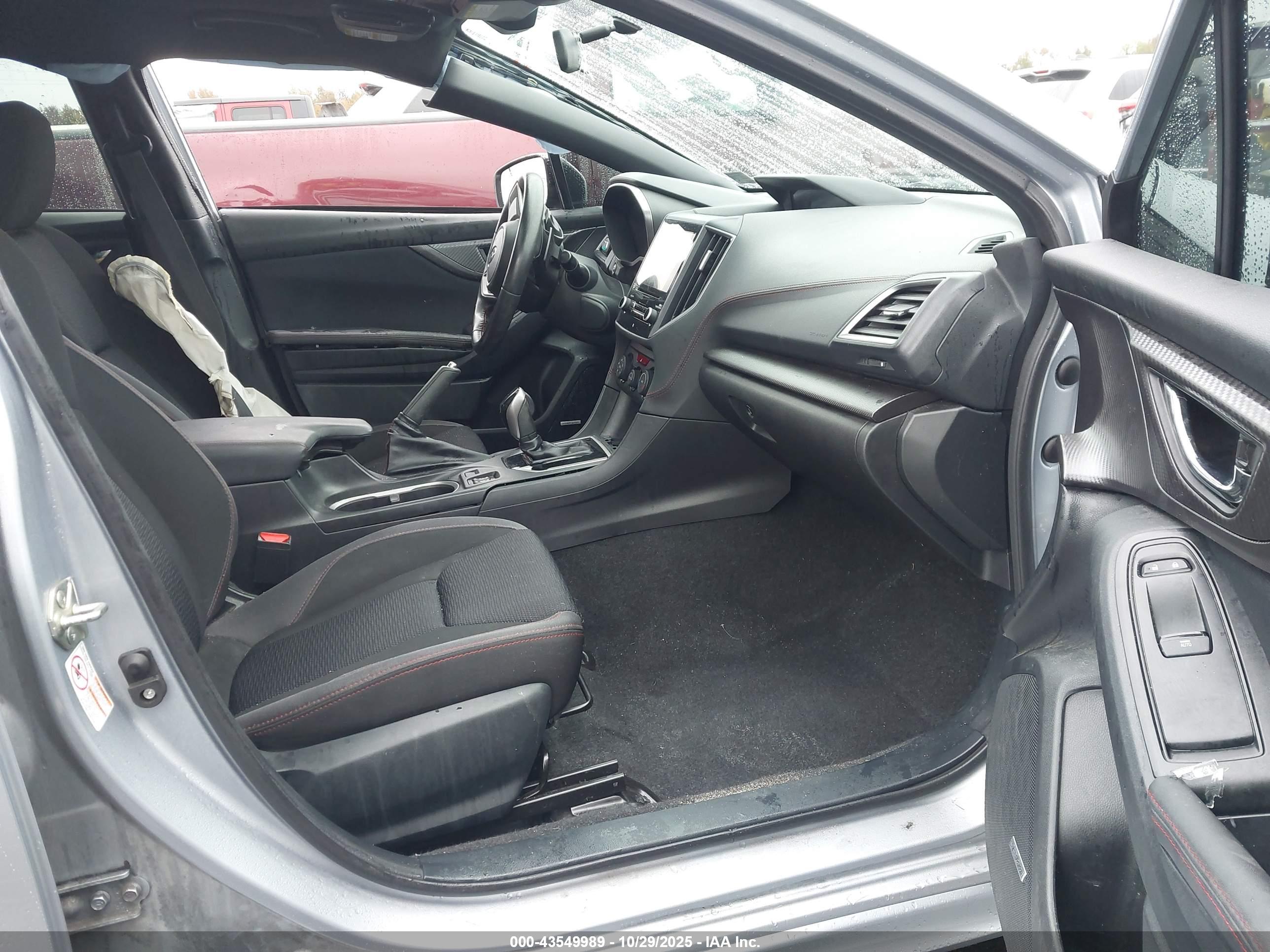 SUBARU IMPREZA image 5