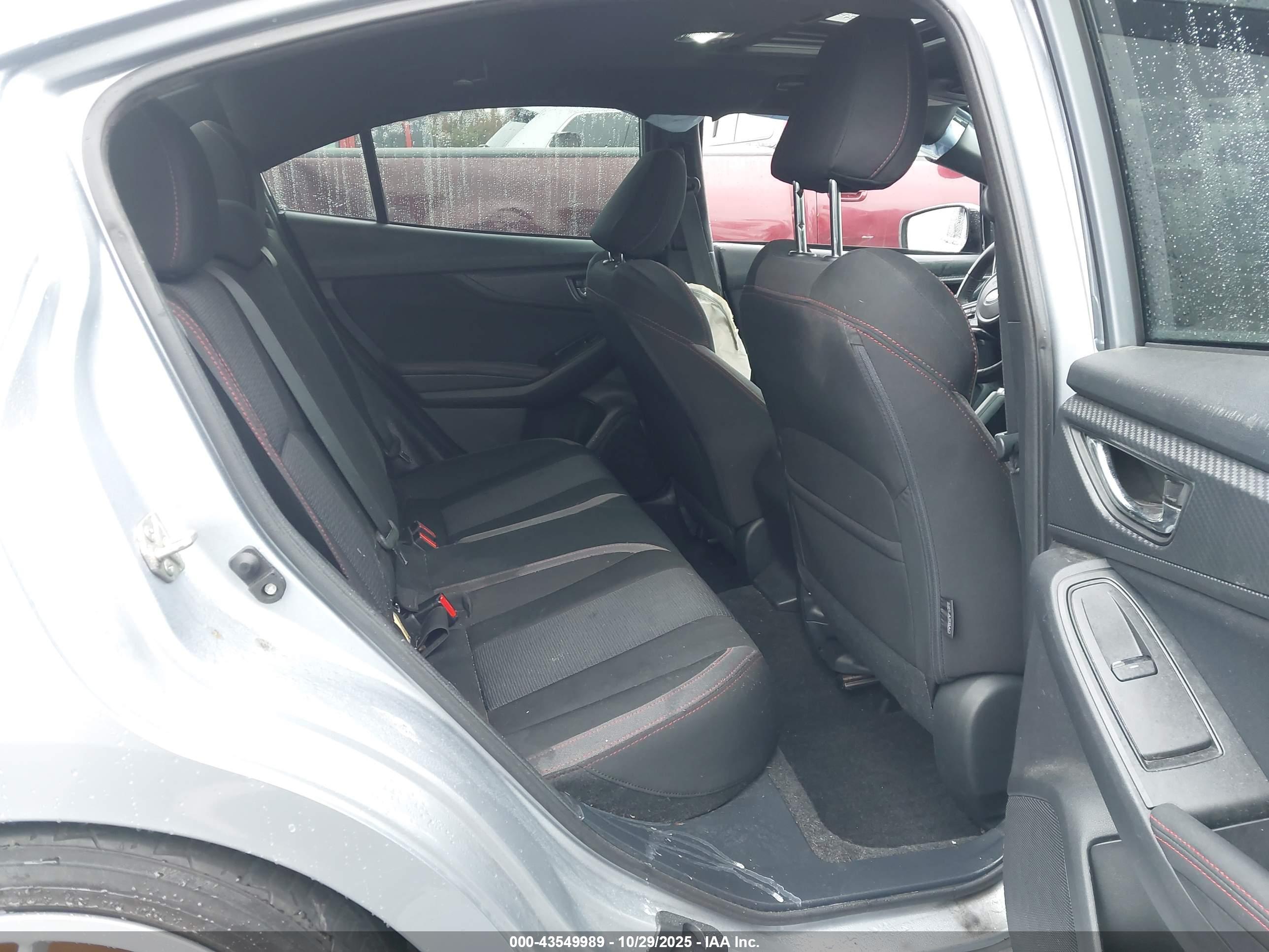 SUBARU IMPREZA image 8