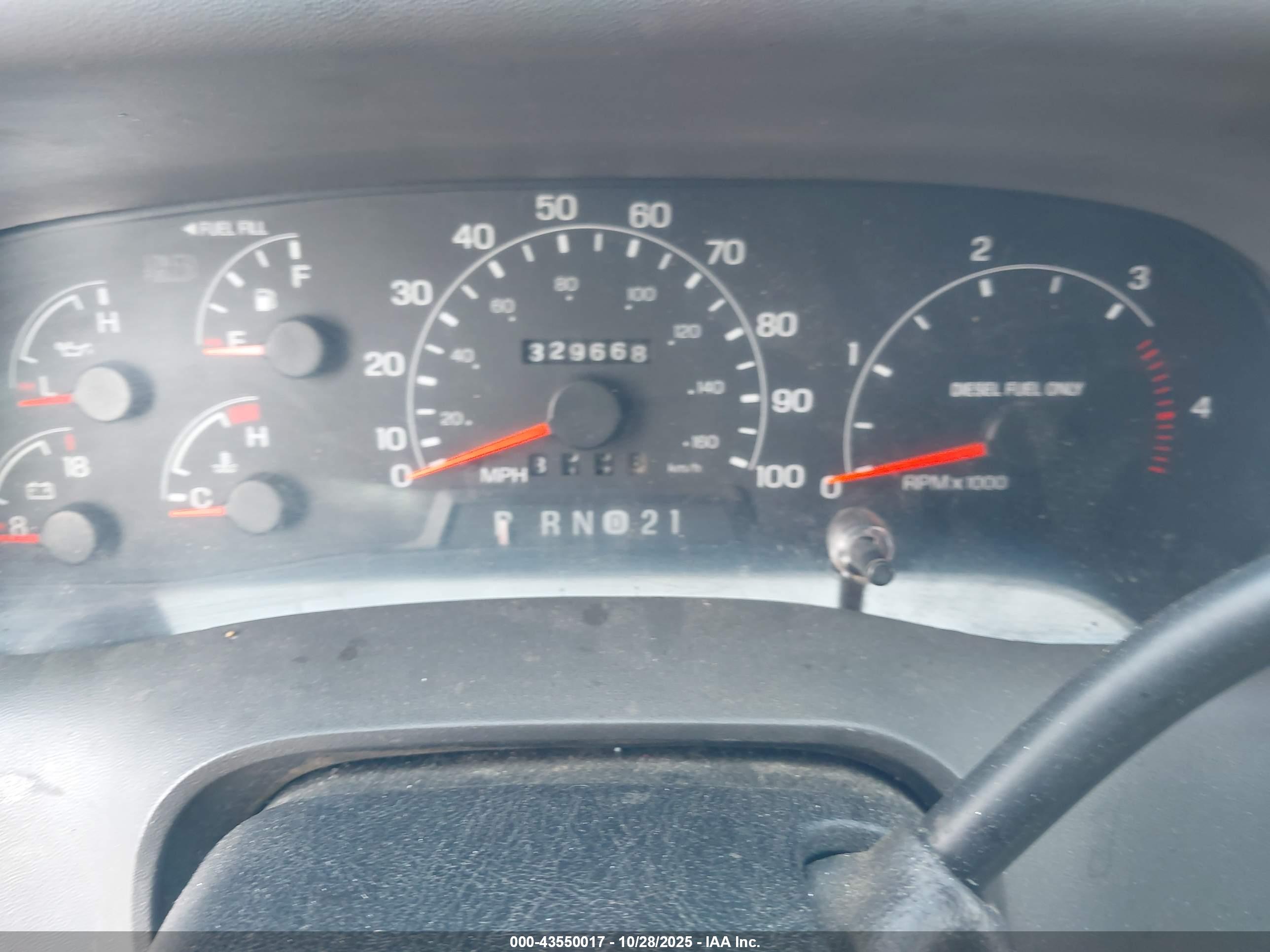 FORD F-350 image 7