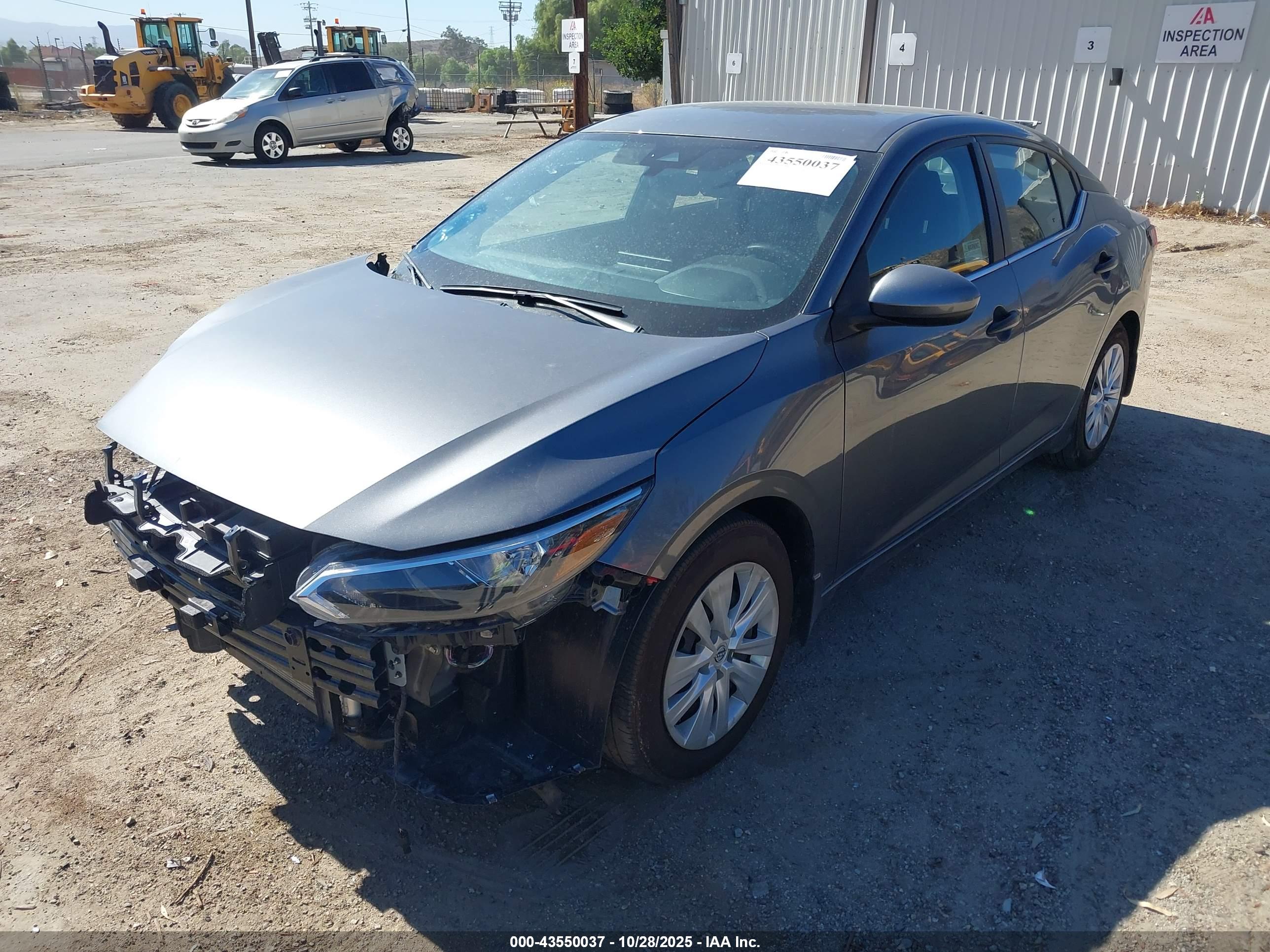 NISSAN SENTRA image 2