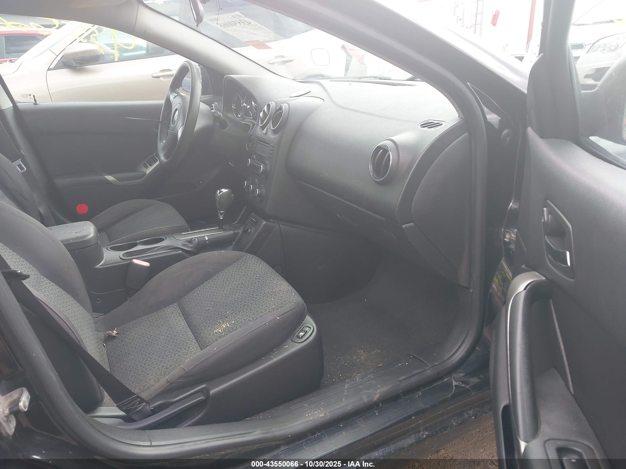 PONTIAC G6 image 5