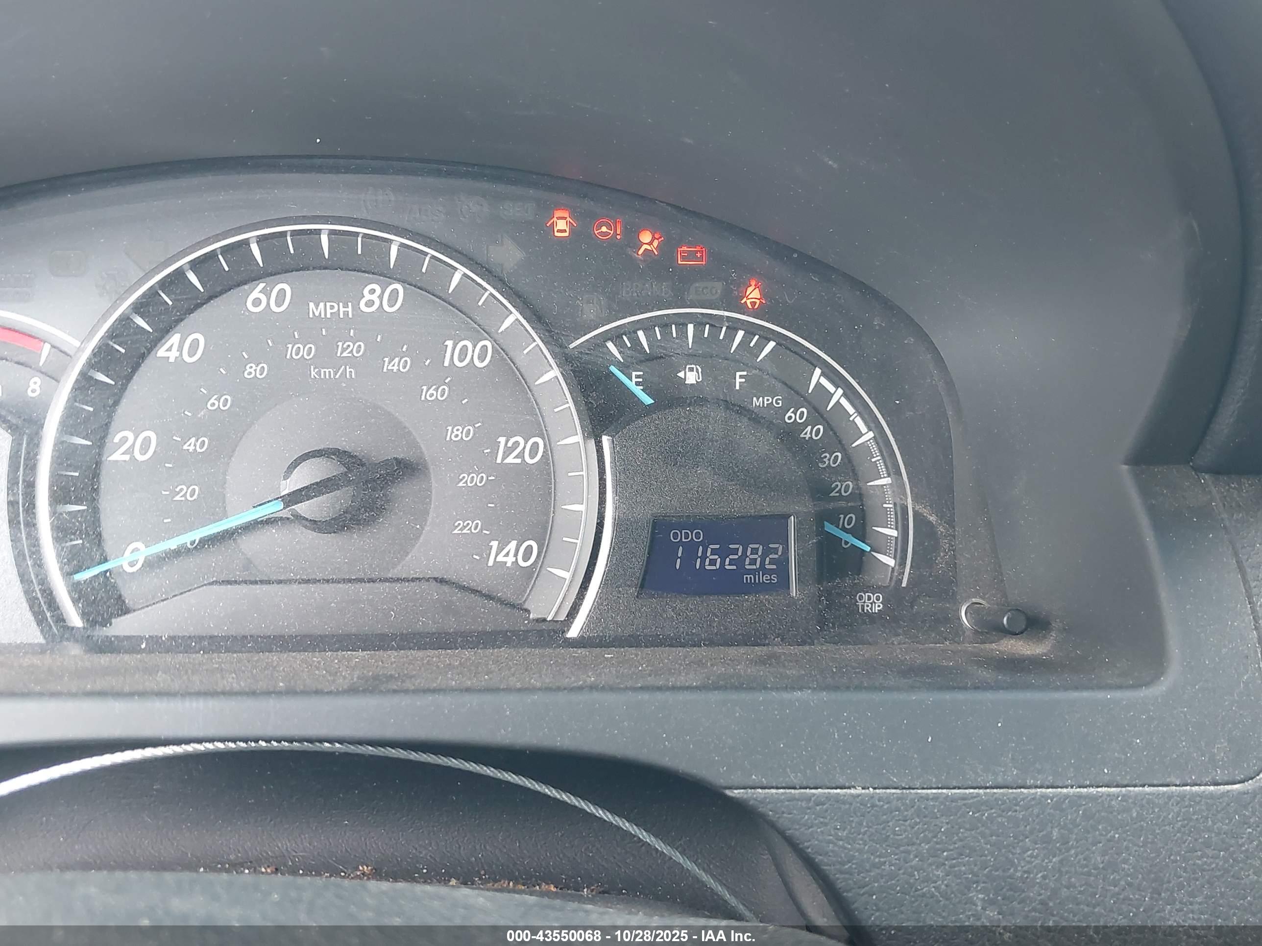 TOYOTA CAMRY image 7