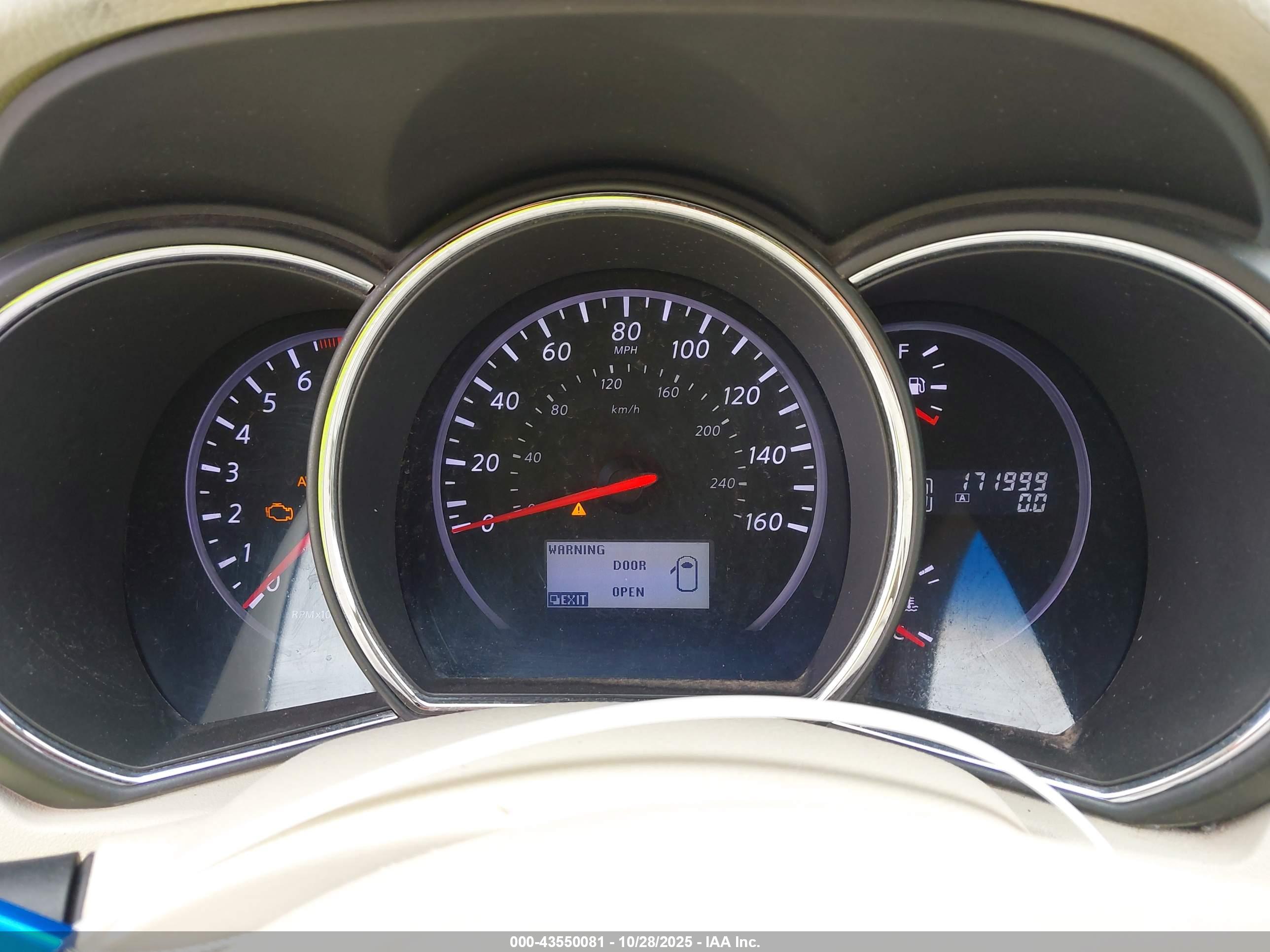 NISSAN MURANO image 7