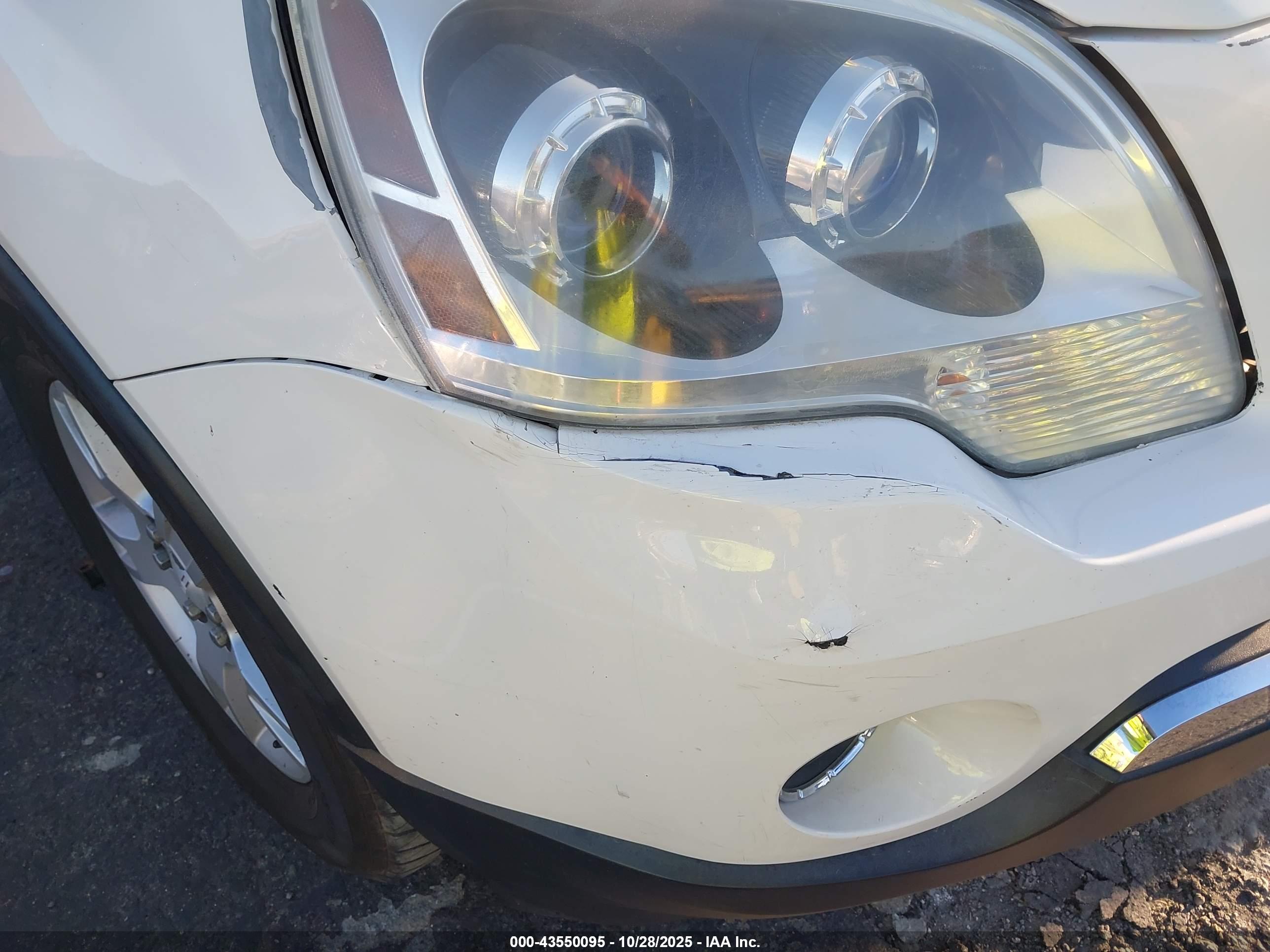 GMC ACADIA image 6