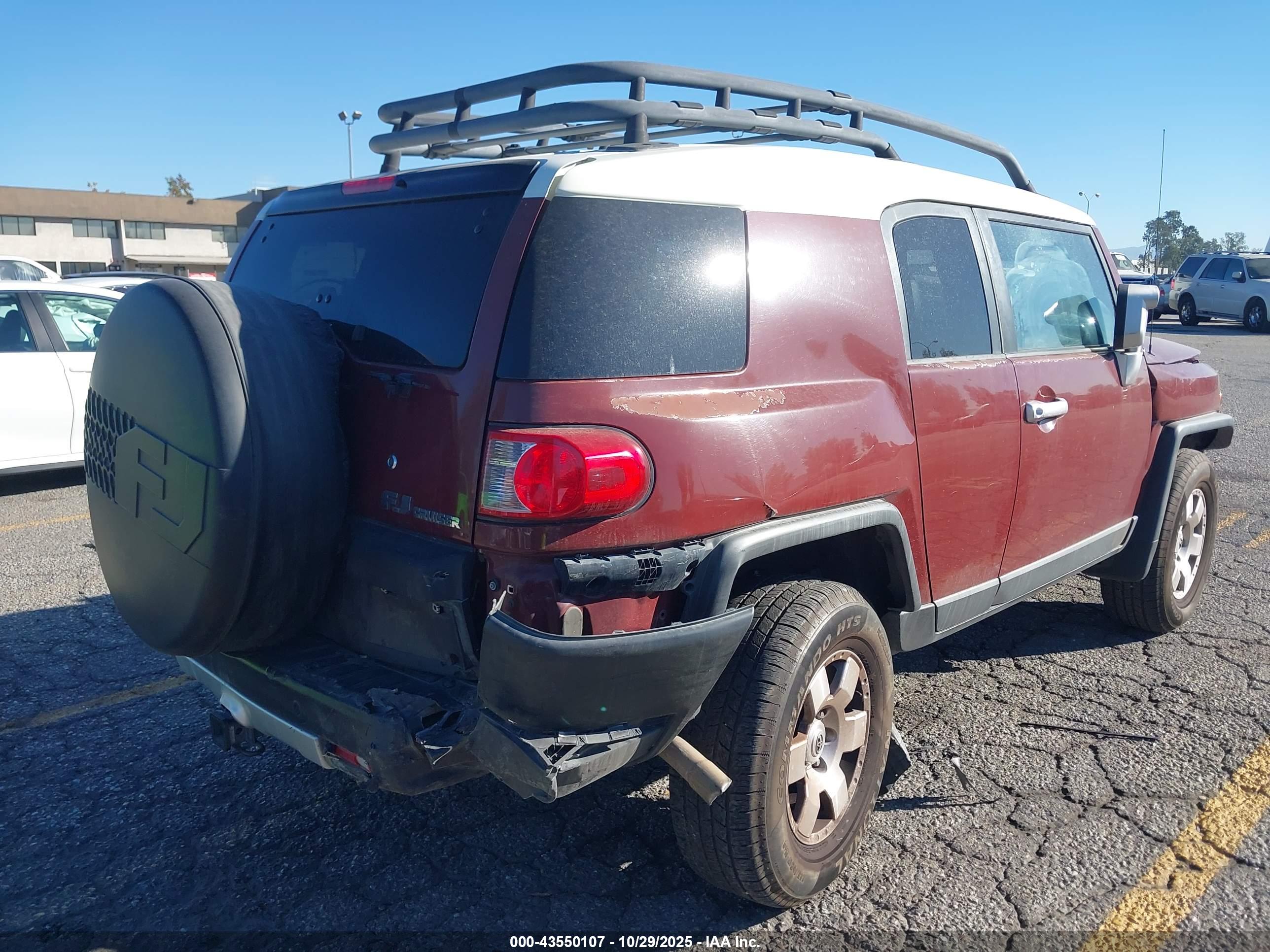 TOYOTA FJ image 4
