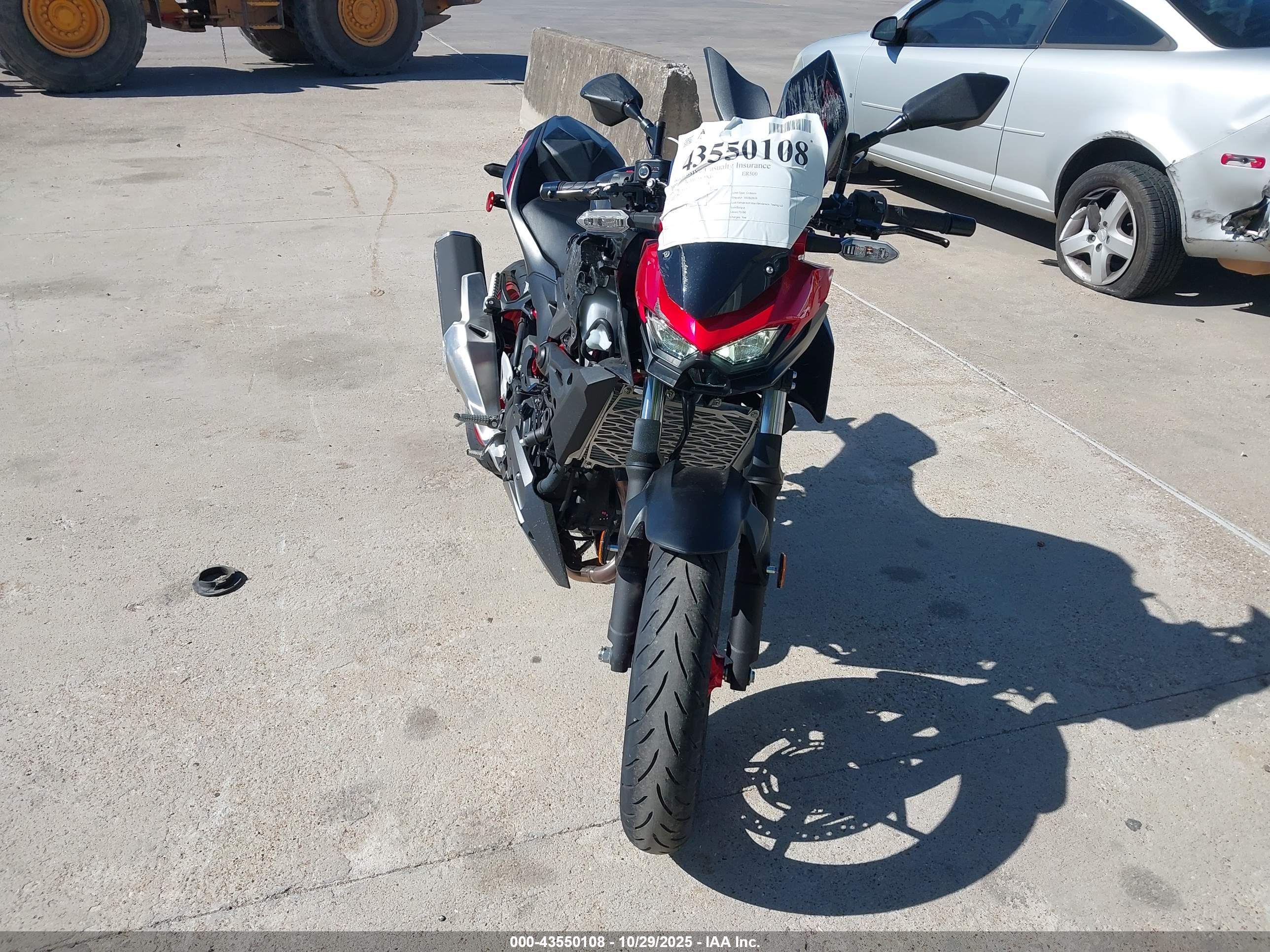 KAWASAKI ER500 image 5