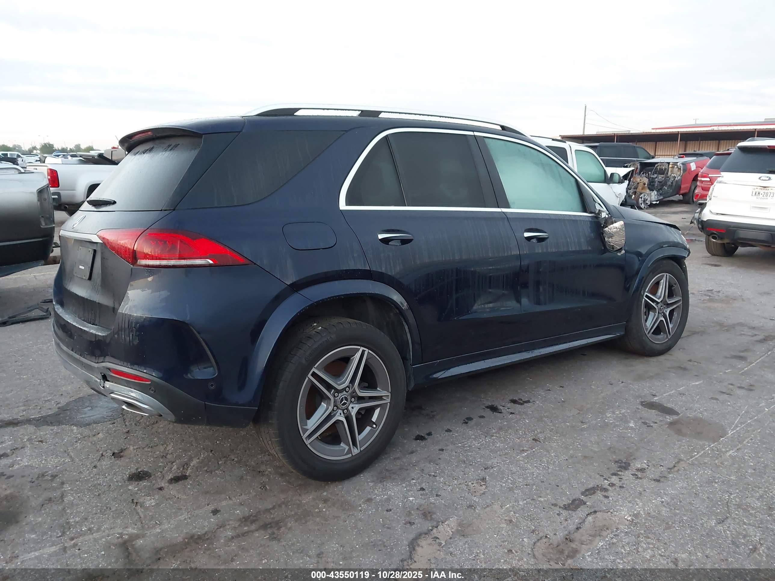 MERCEDES-BENZ GLE image 4