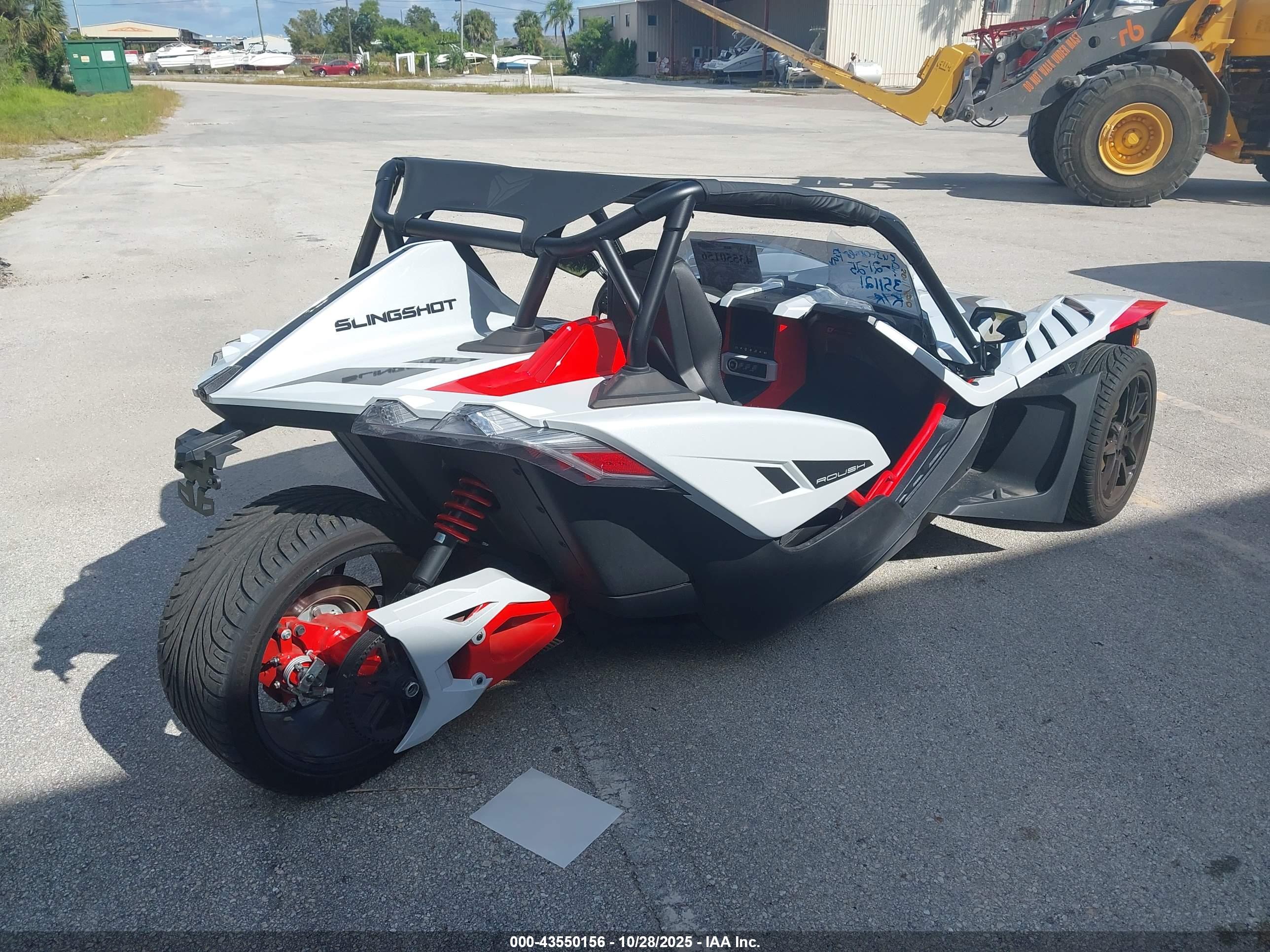 POLARIS SLINGSHOT image 4