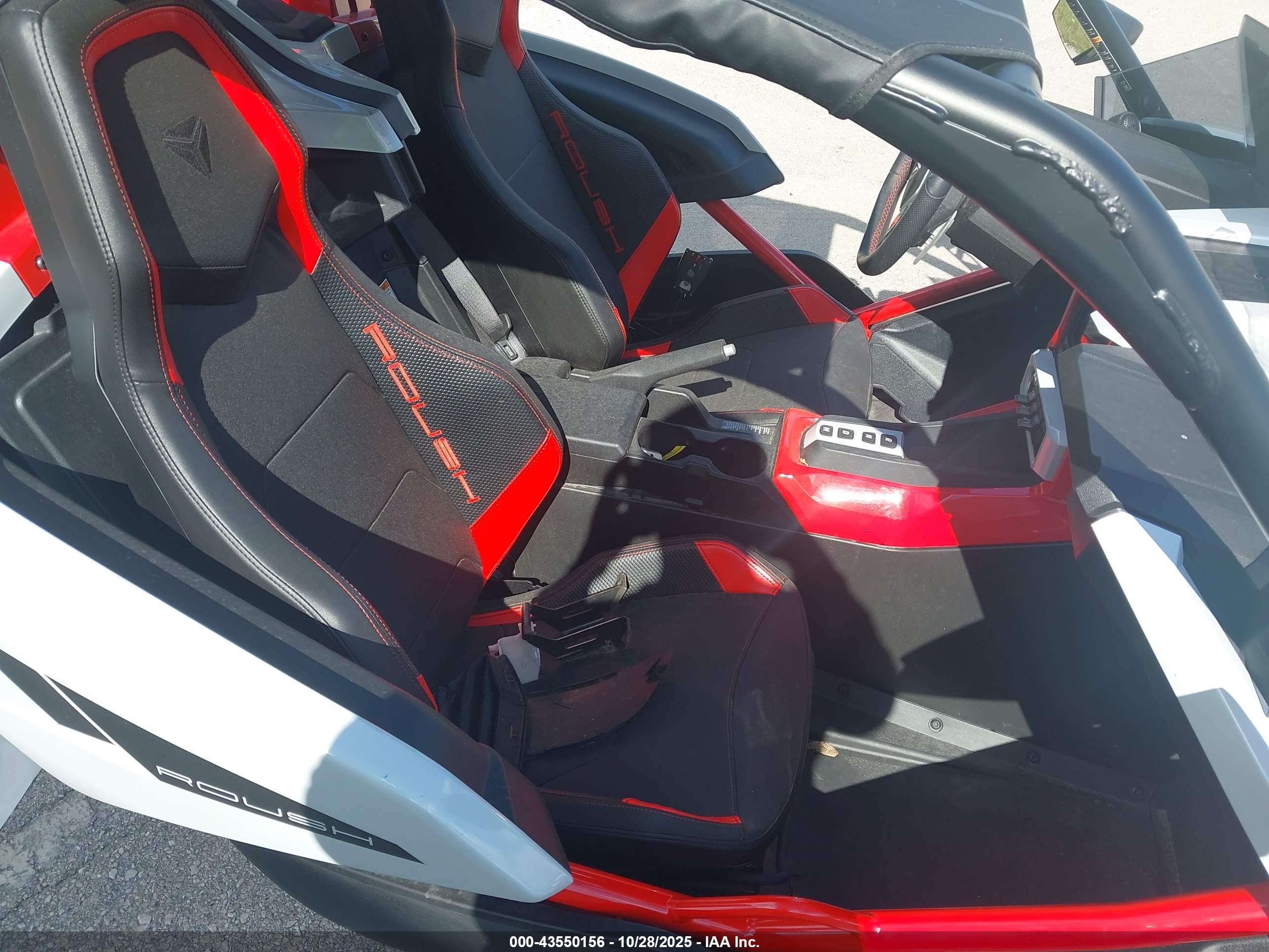 POLARIS SLINGSHOT image 5