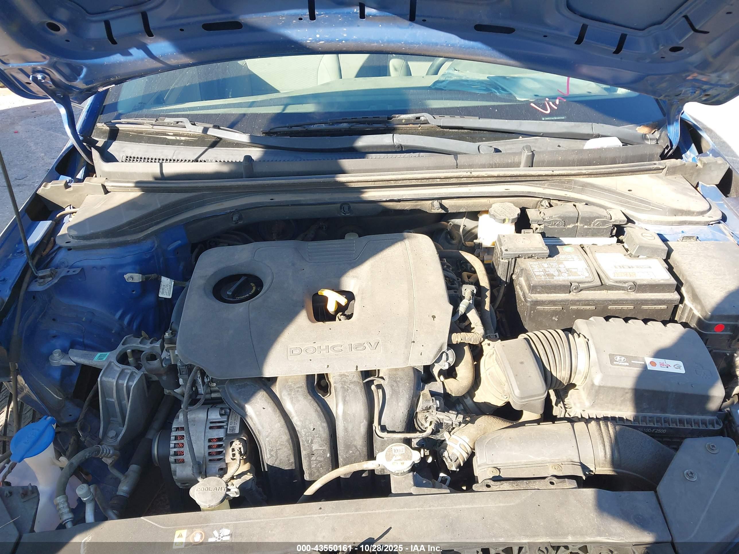 HYUNDAI ELANTRA image 10
