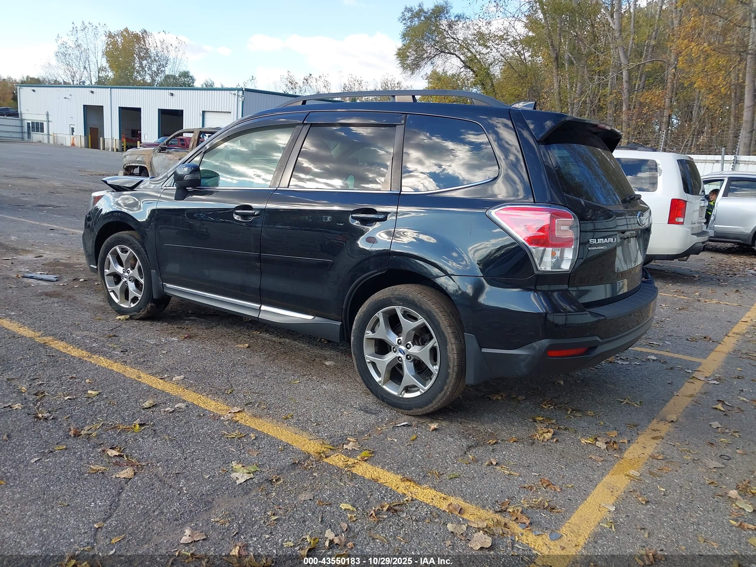 SUBARU FORESTER image 3