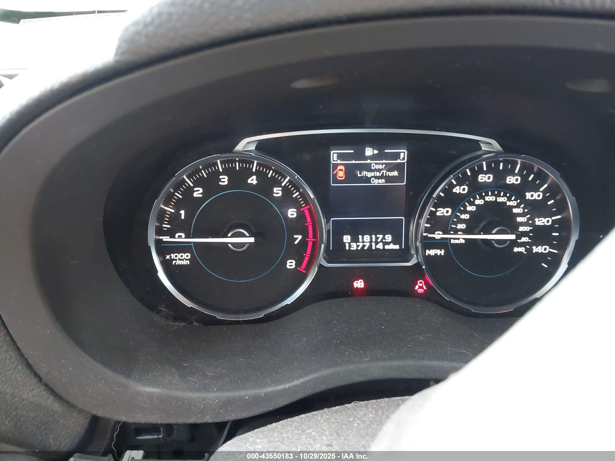 SUBARU FORESTER image 7