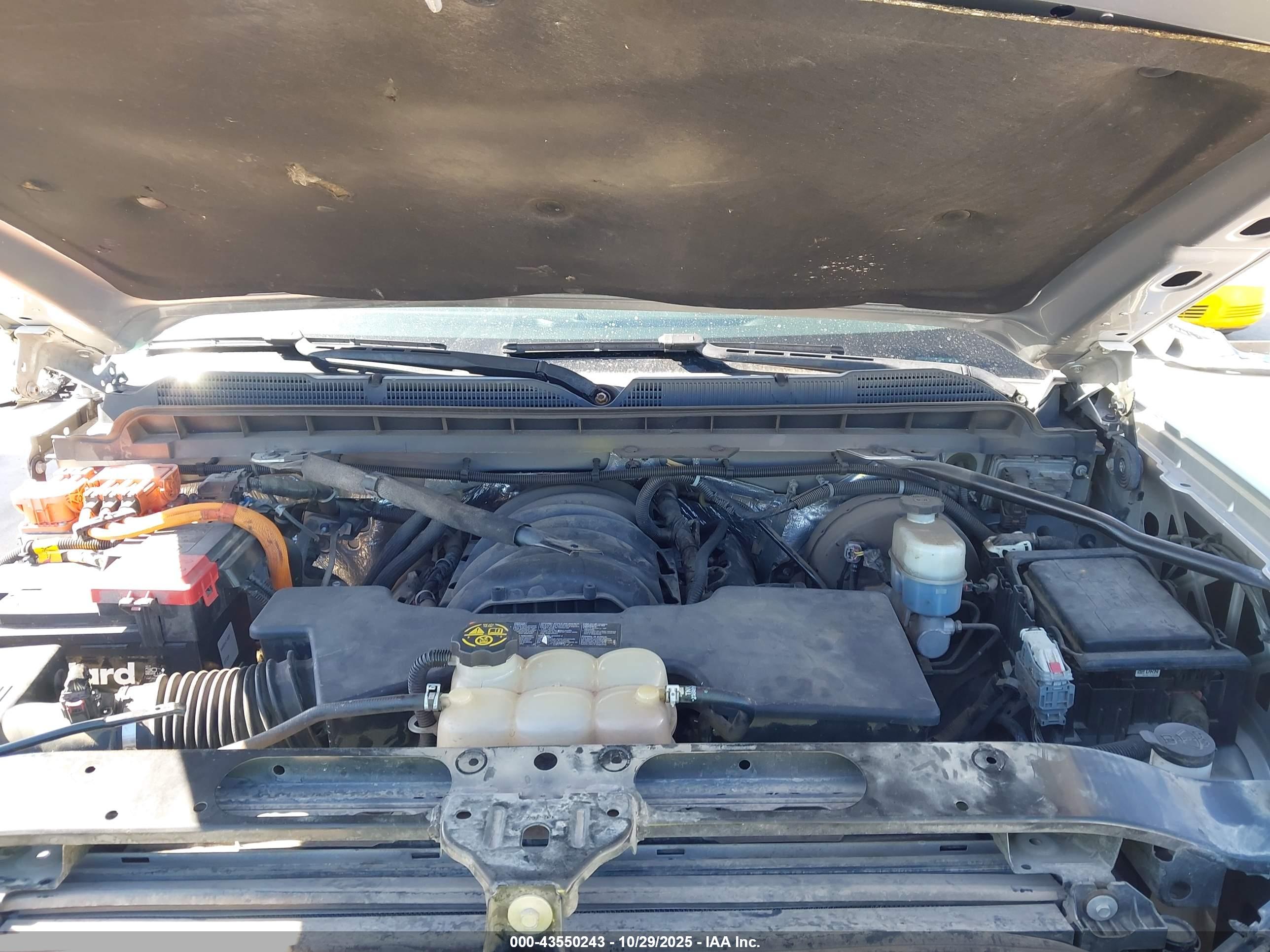 CHEVROLET SILVERADO image 10
