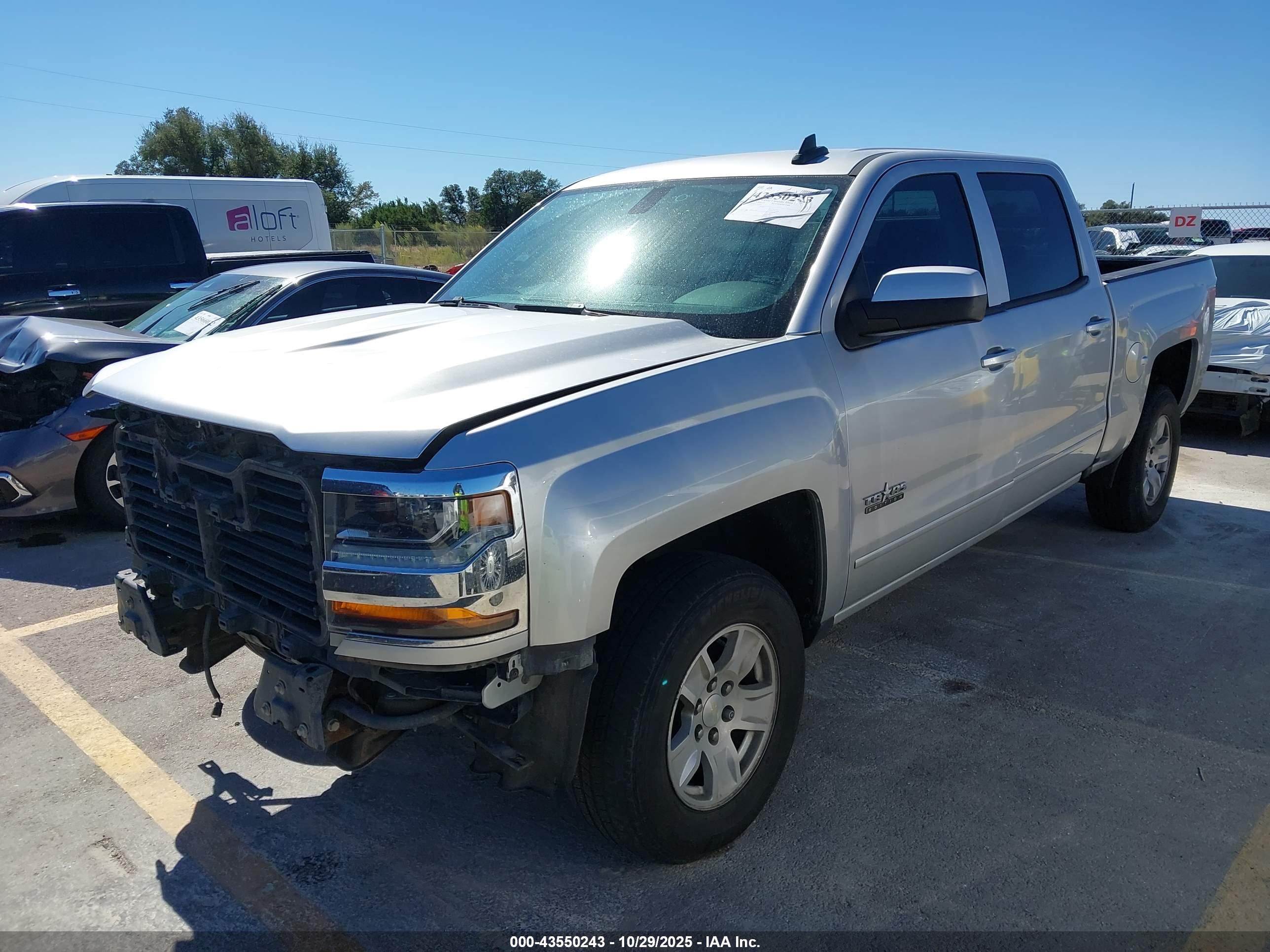 CHEVROLET SILVERADO image 2
