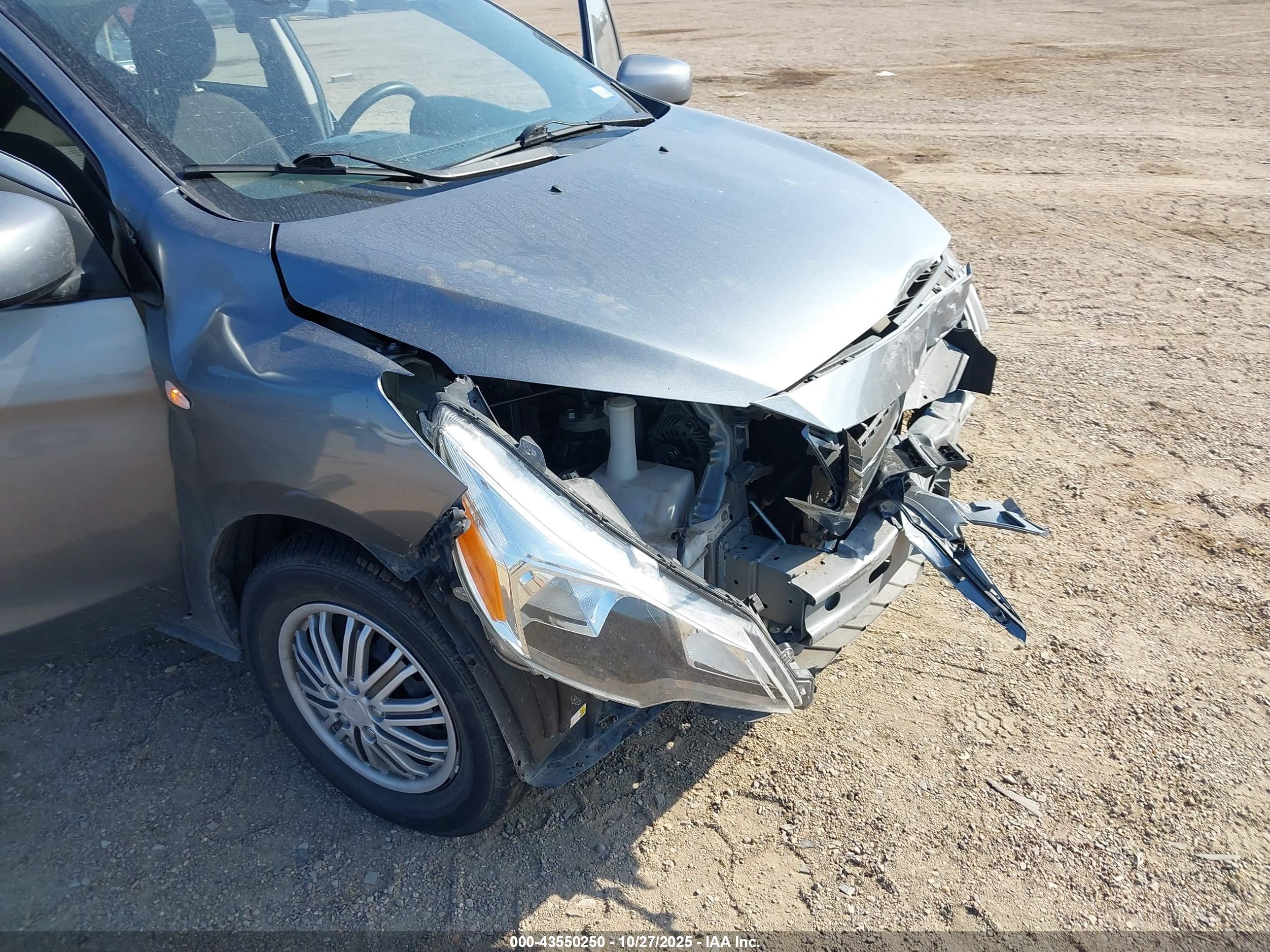 MITSUBISHI MIRAGE image 6