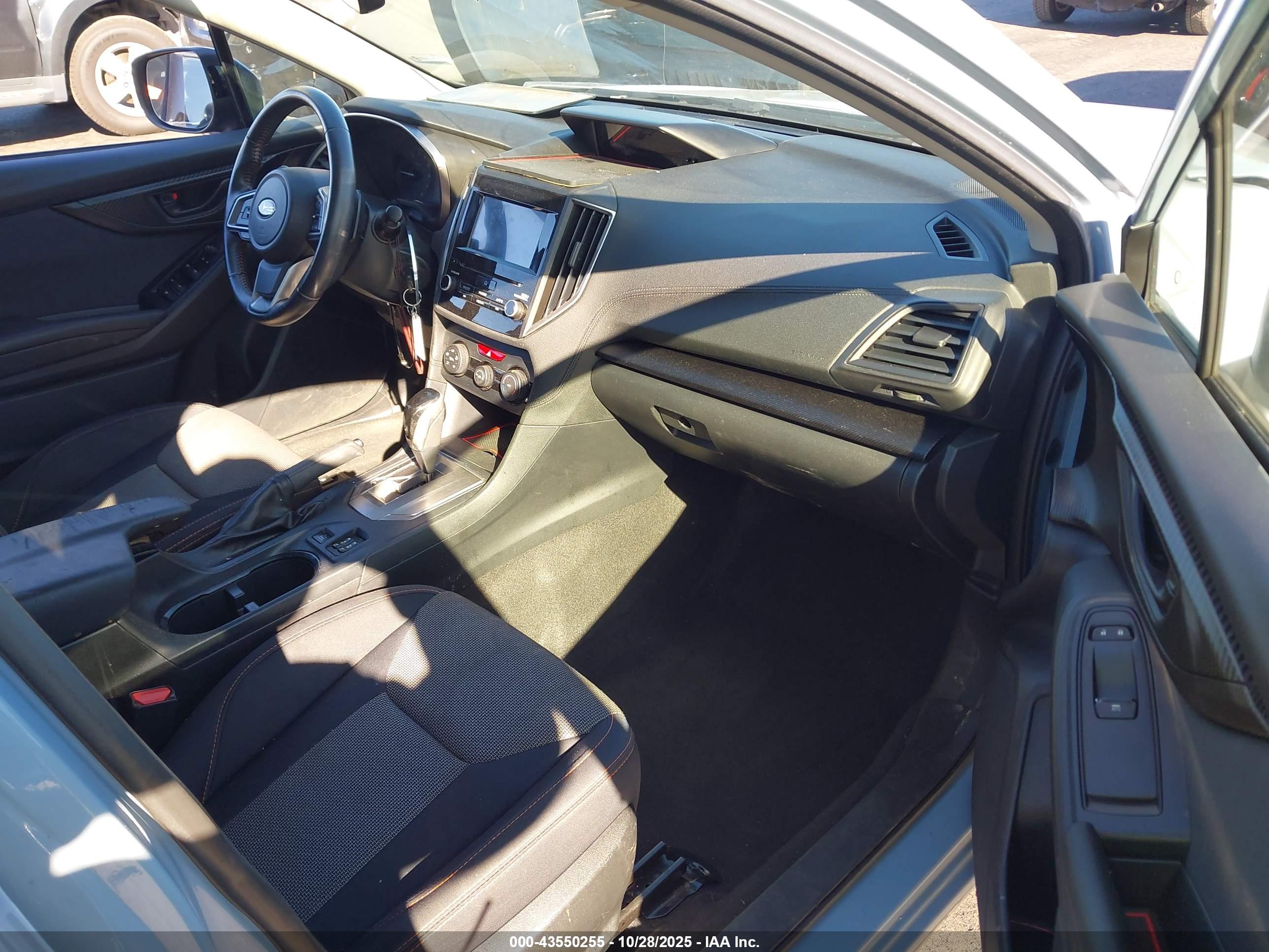 SUBARU CROSSTREK image 5