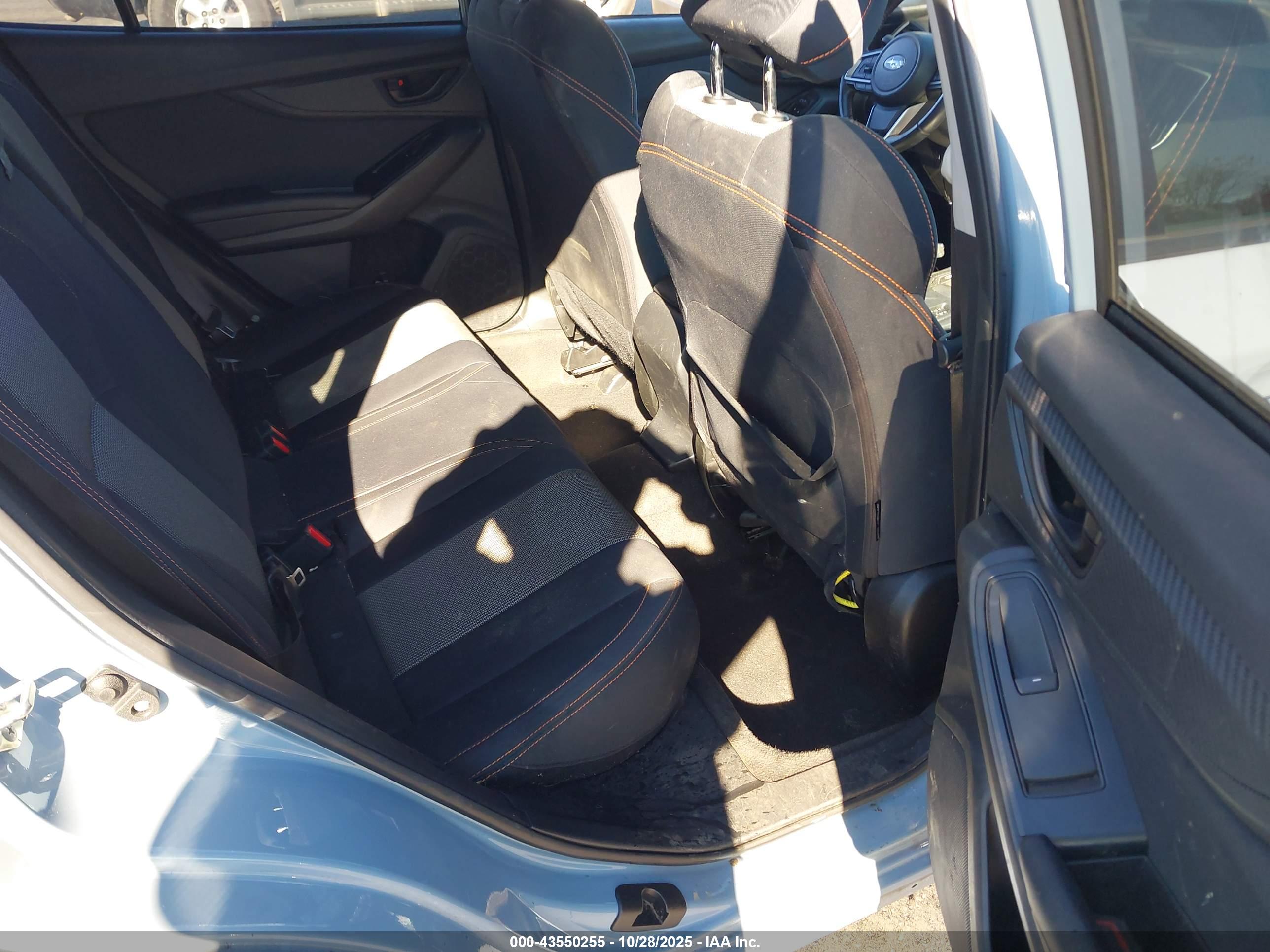 SUBARU CROSSTREK image 8