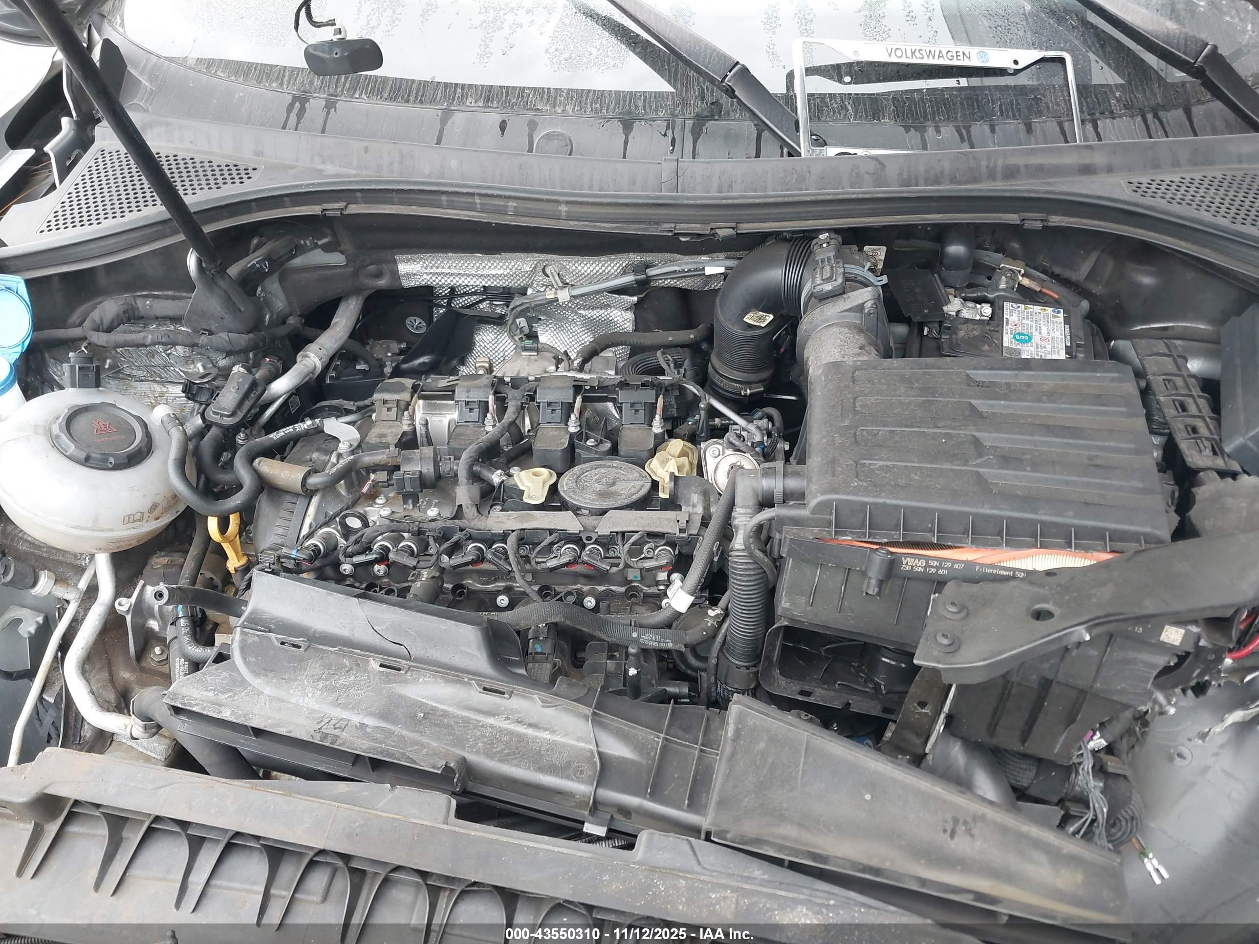 VOLKSWAGEN TIGUAN image 10