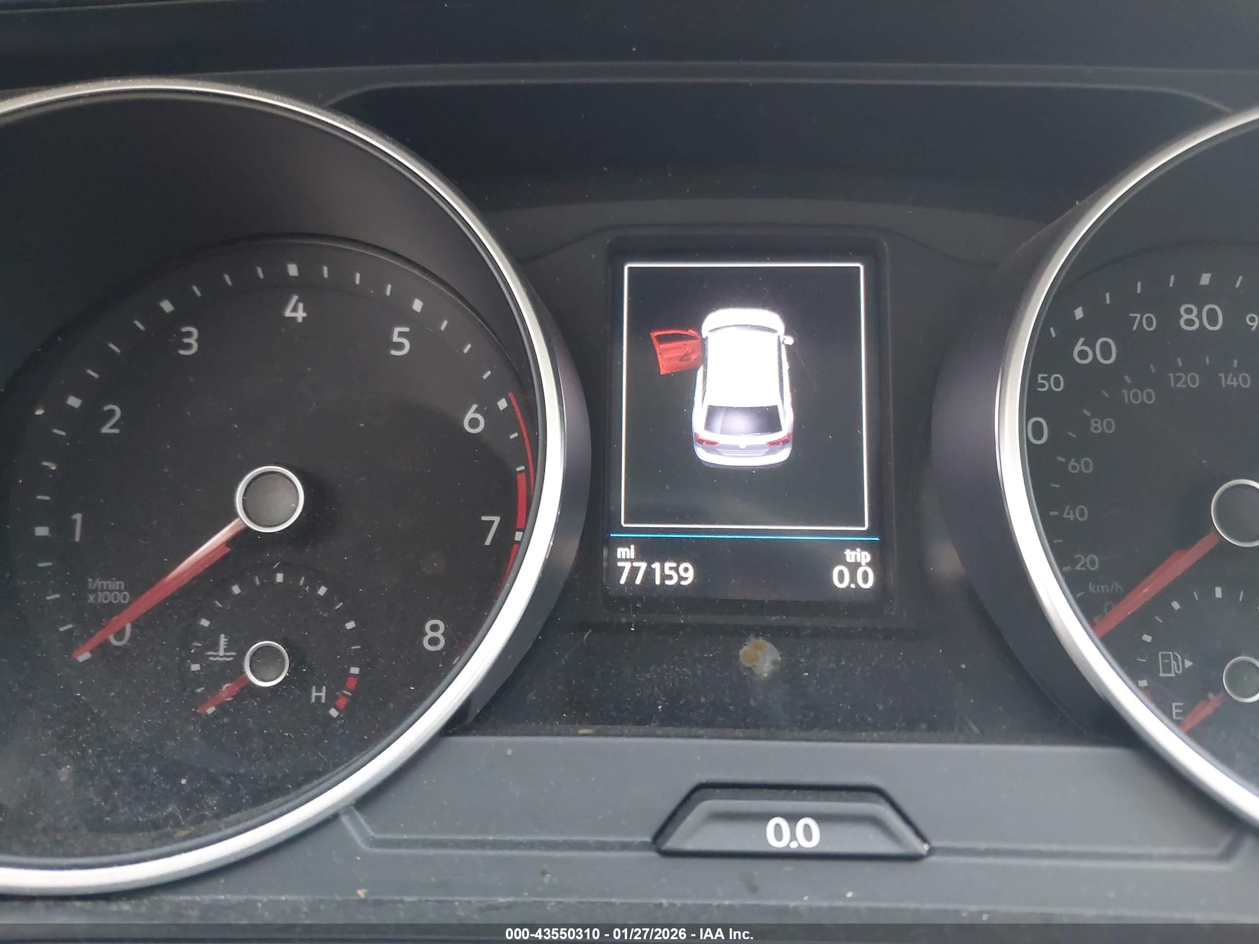 VOLKSWAGEN TIGUAN image 7
