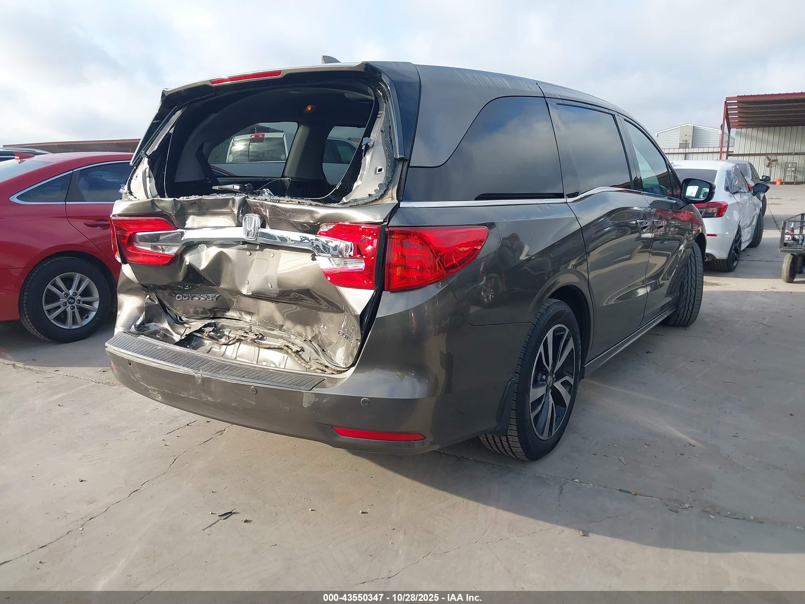 HONDA ODYSSEY image 4