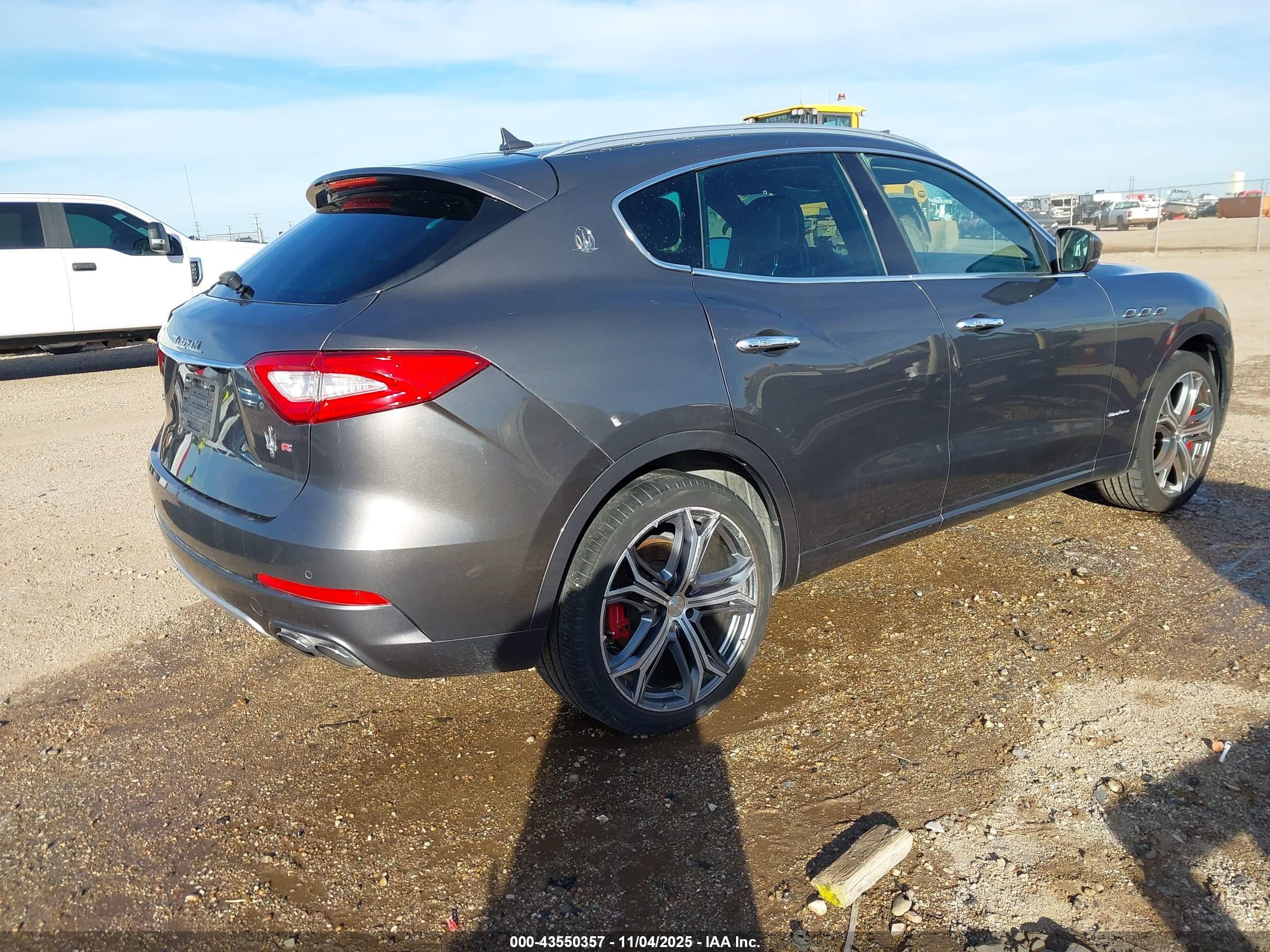 MASERATI LEVANTE image 4