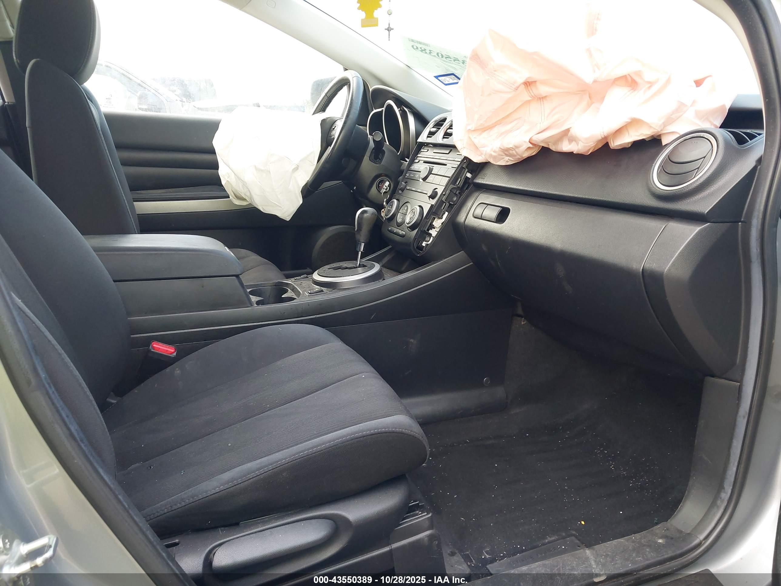 MAZDA CX-7 image 5