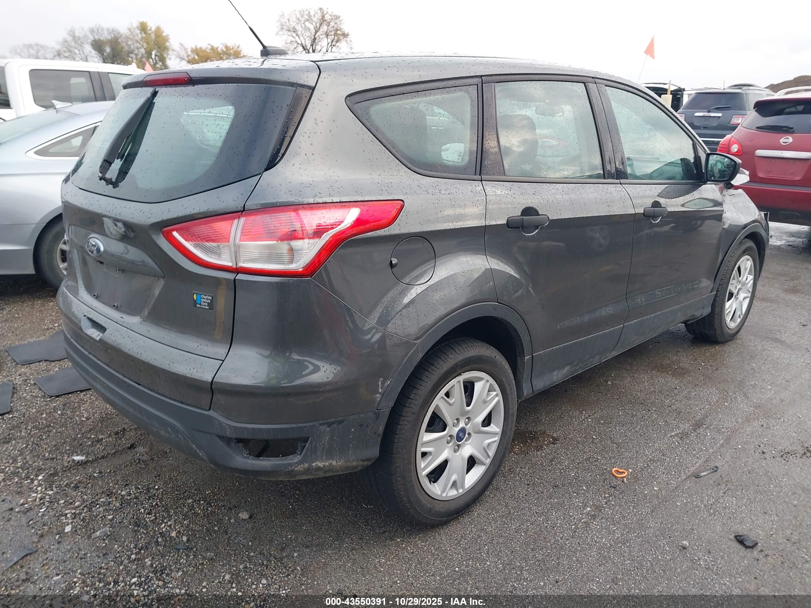FORD ESCAPE image 4