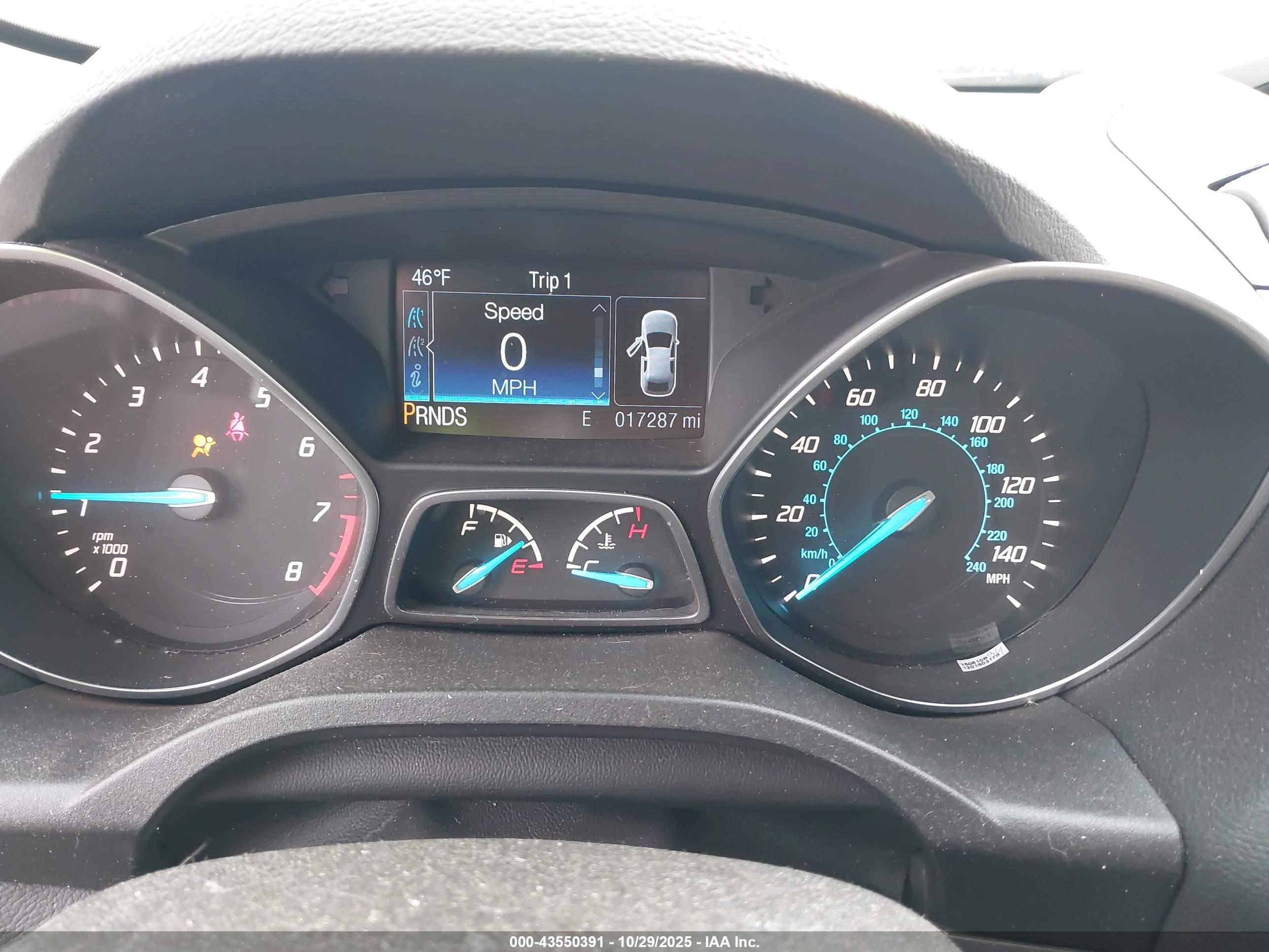 FORD ESCAPE image 7
