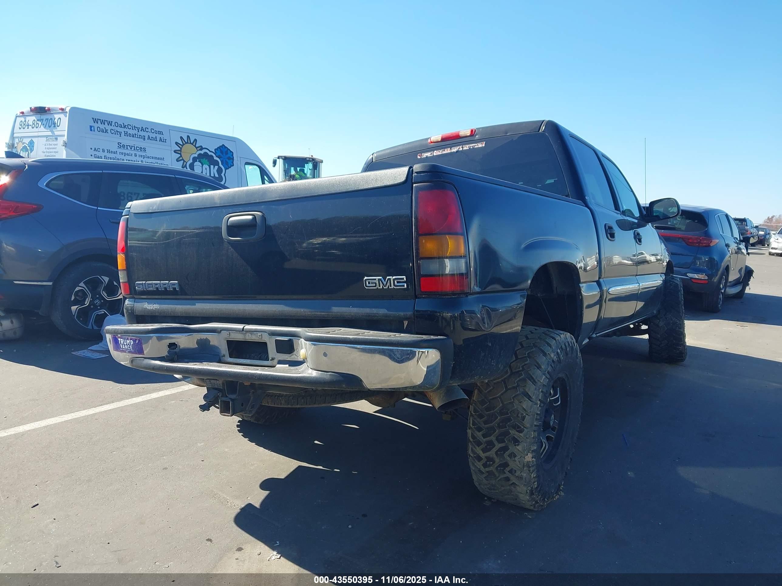 GMC SIERRA image 4