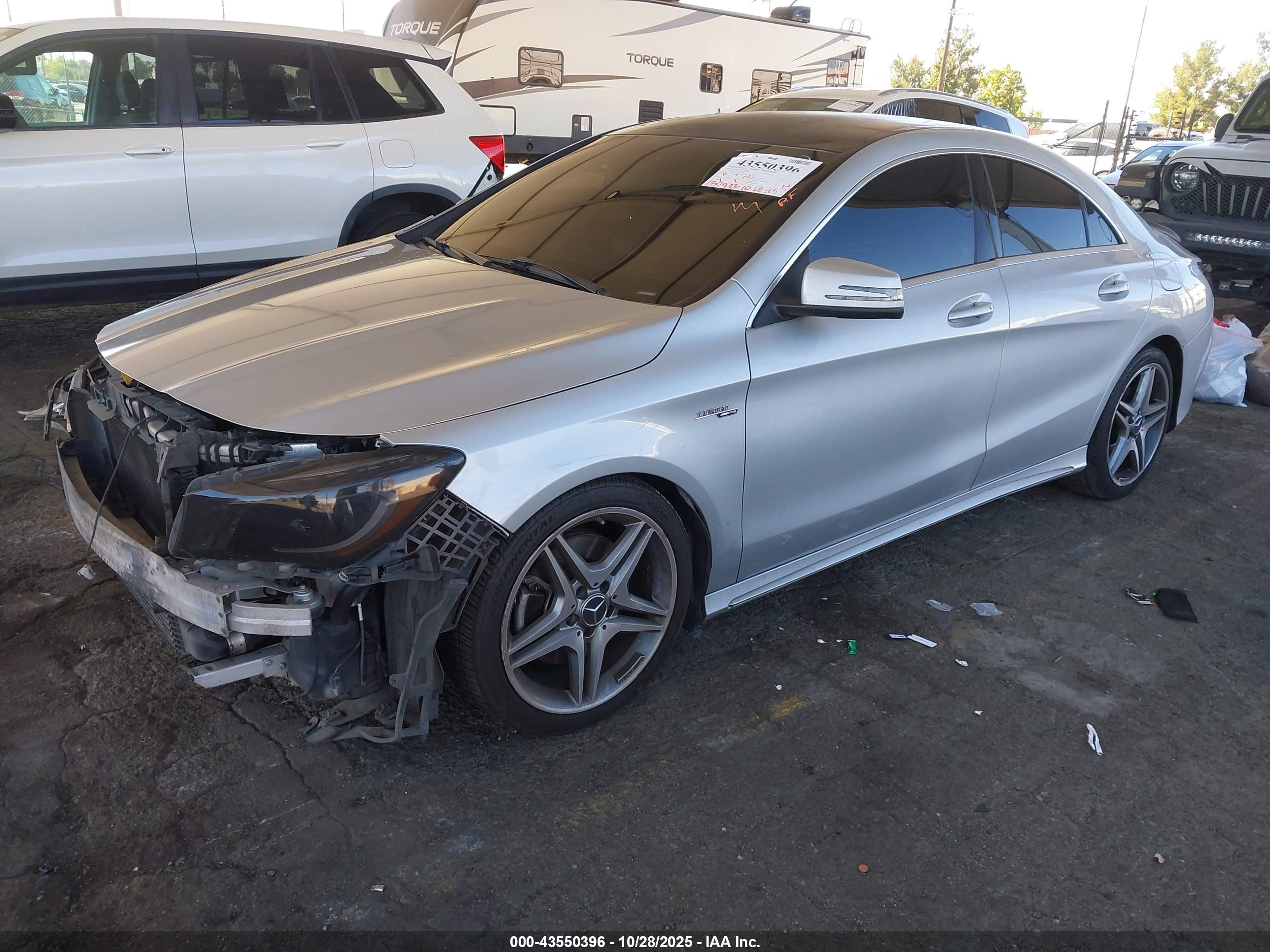 MERCEDES-BENZ CLA image 2