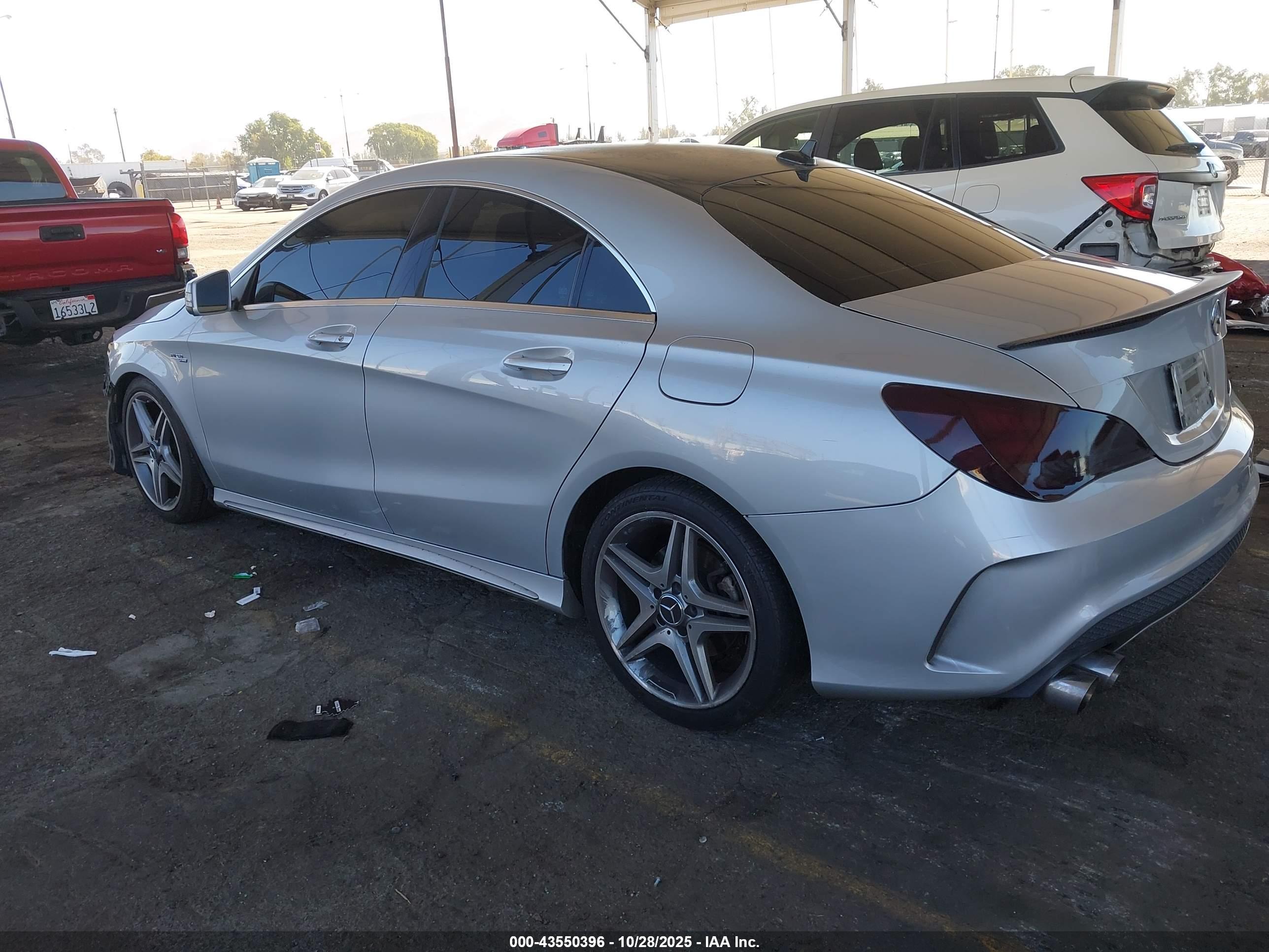 MERCEDES-BENZ CLA image 3