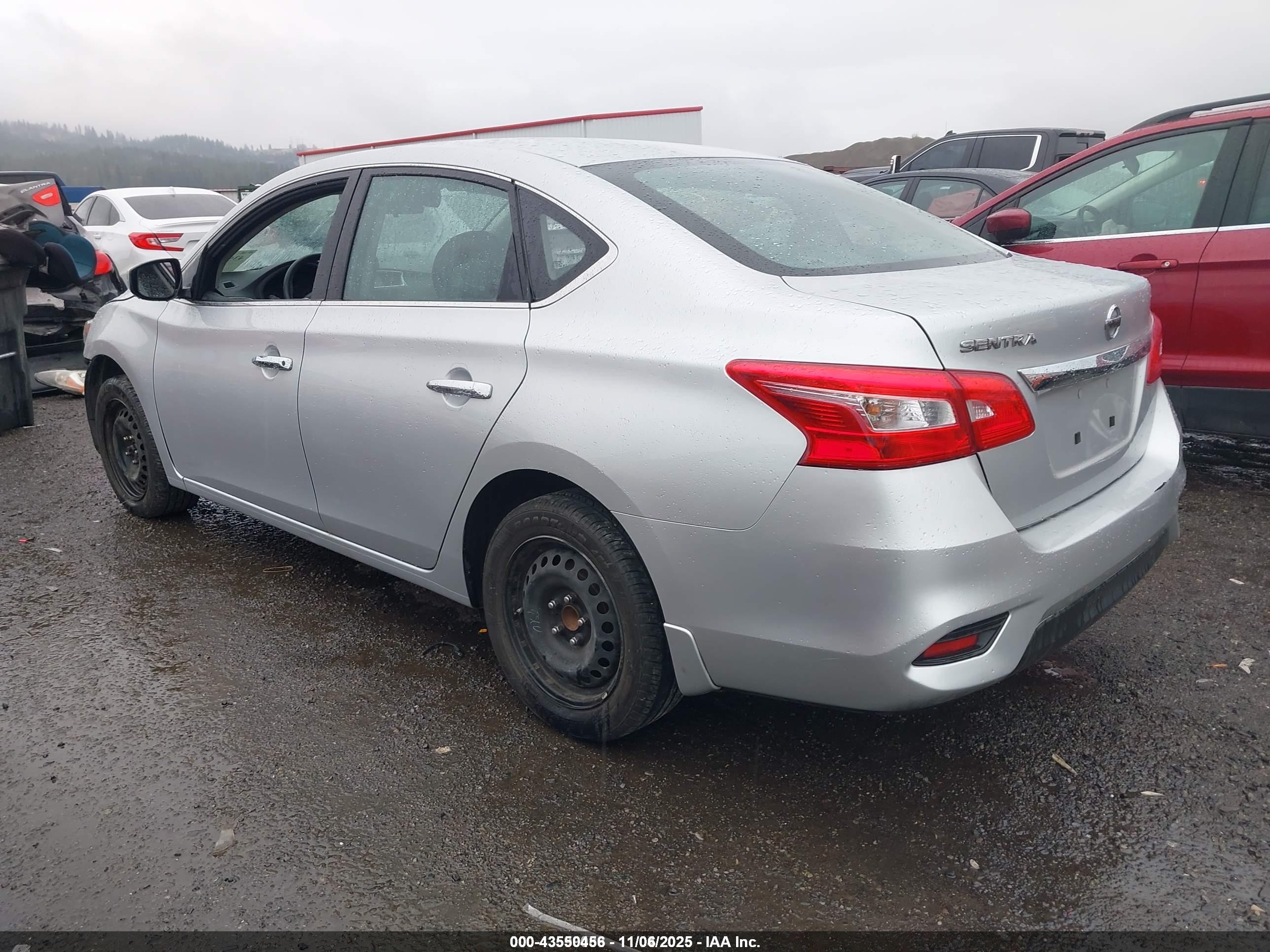 NISSAN SENTRA image 3