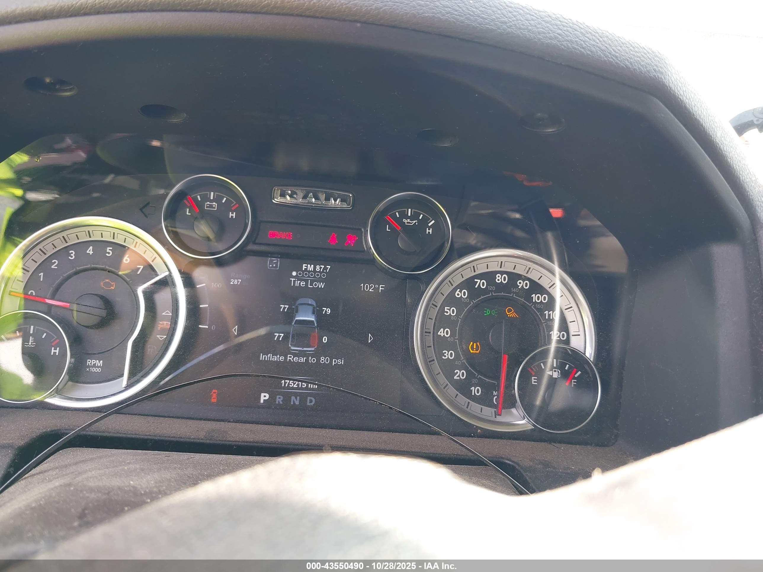 RAM 2500 image 7
