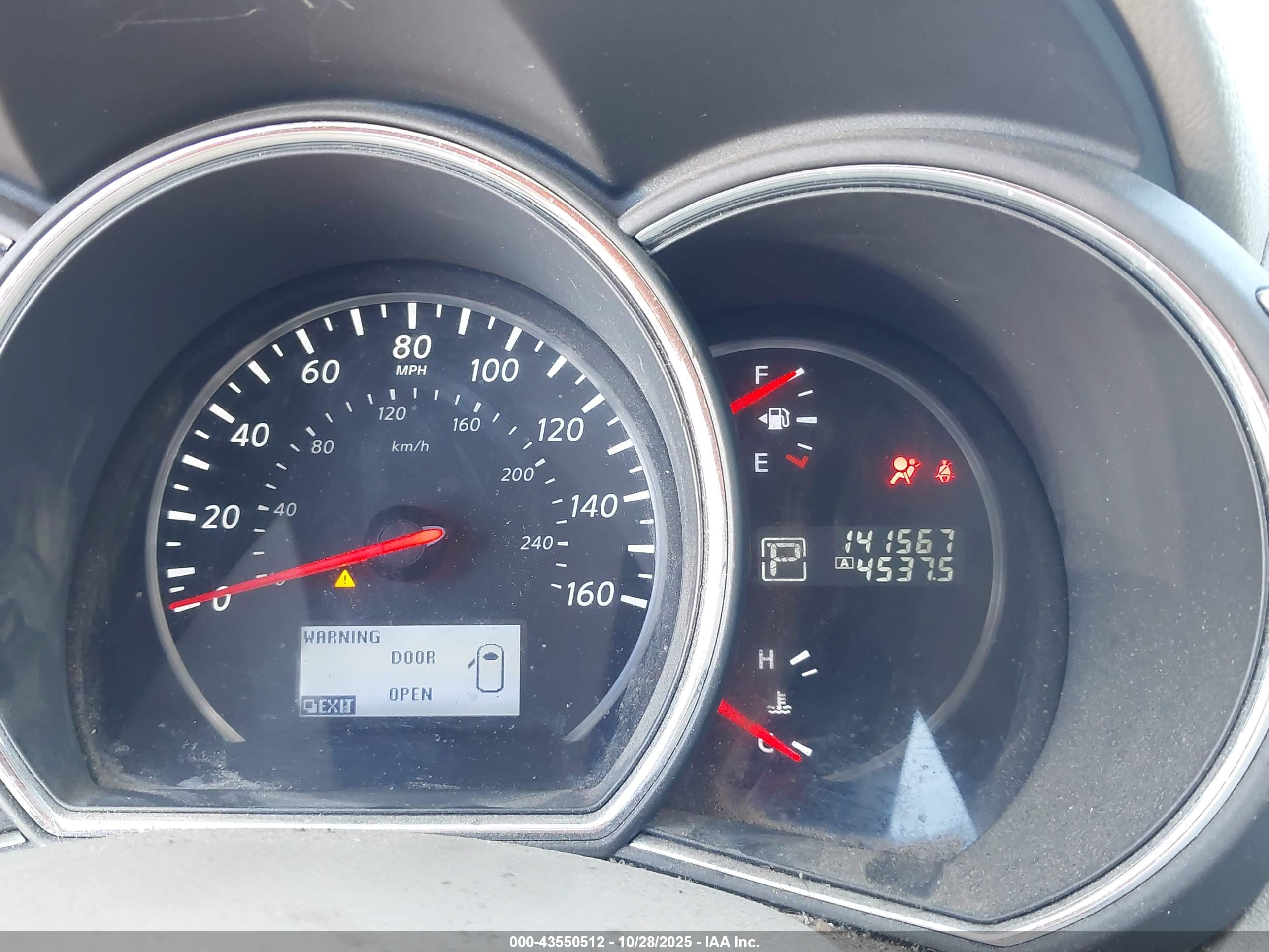 NISSAN MURANO image 7