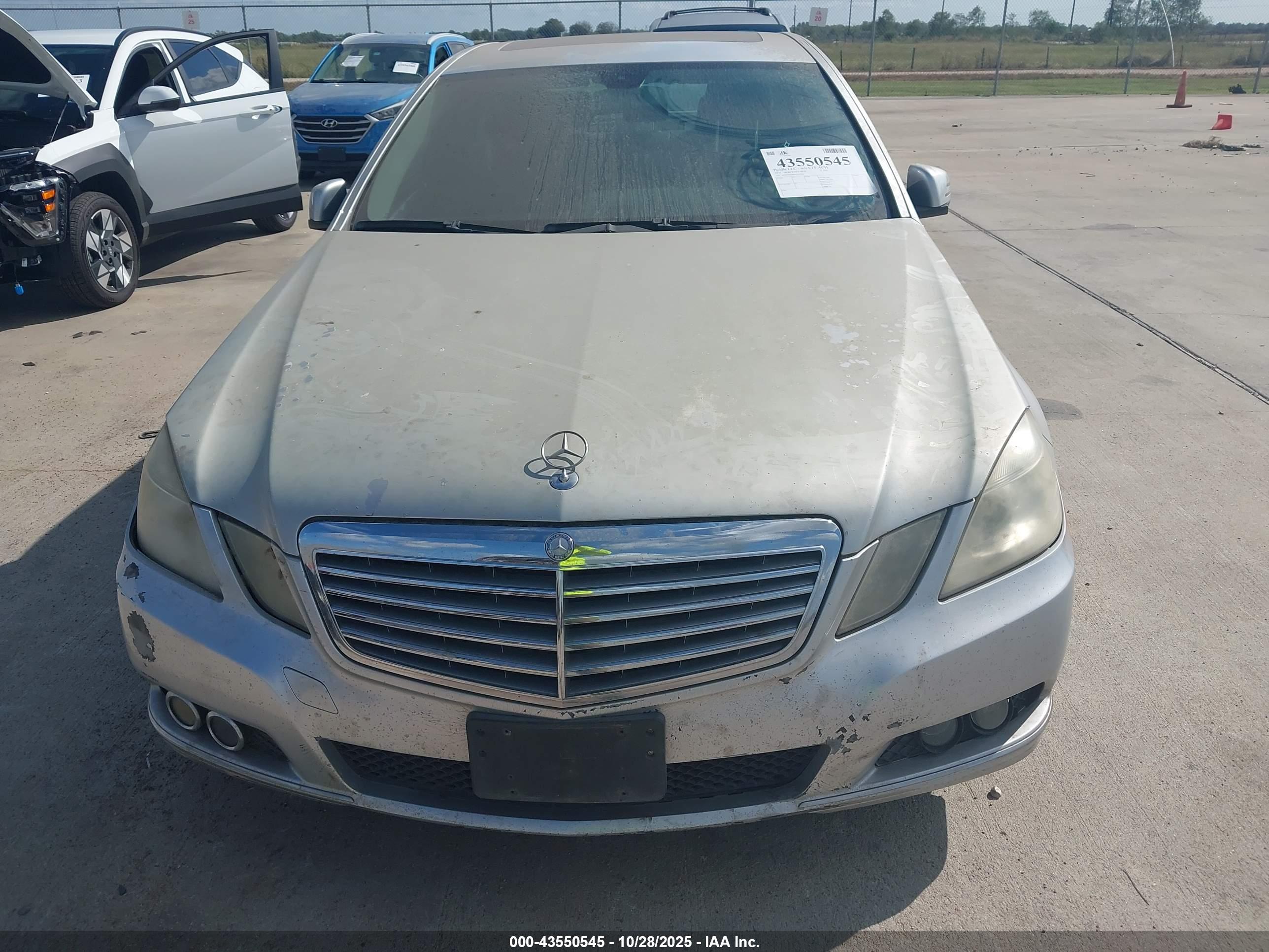 MERCEDES-BENZ E image 6