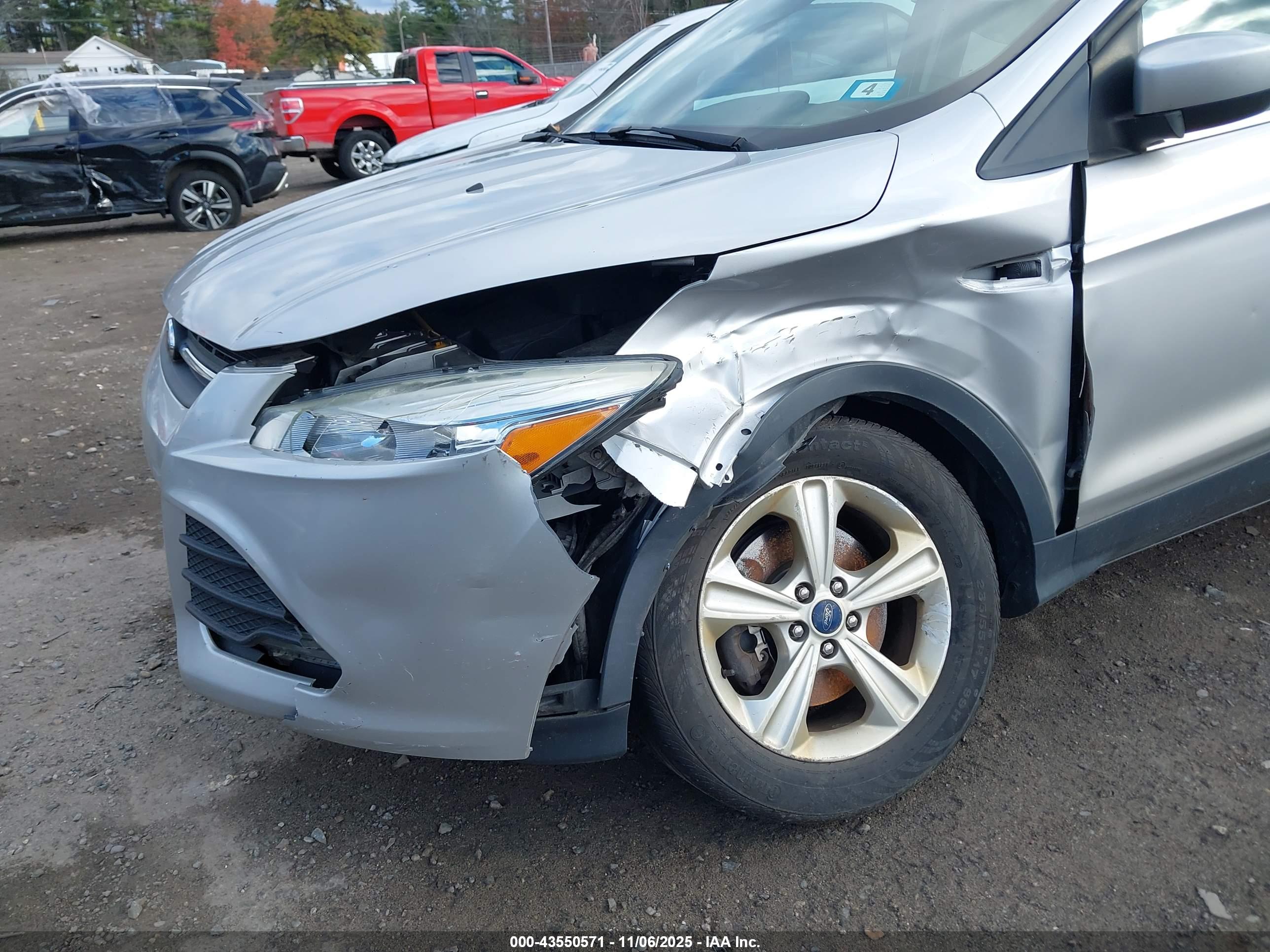 FORD ESCAPE image 6