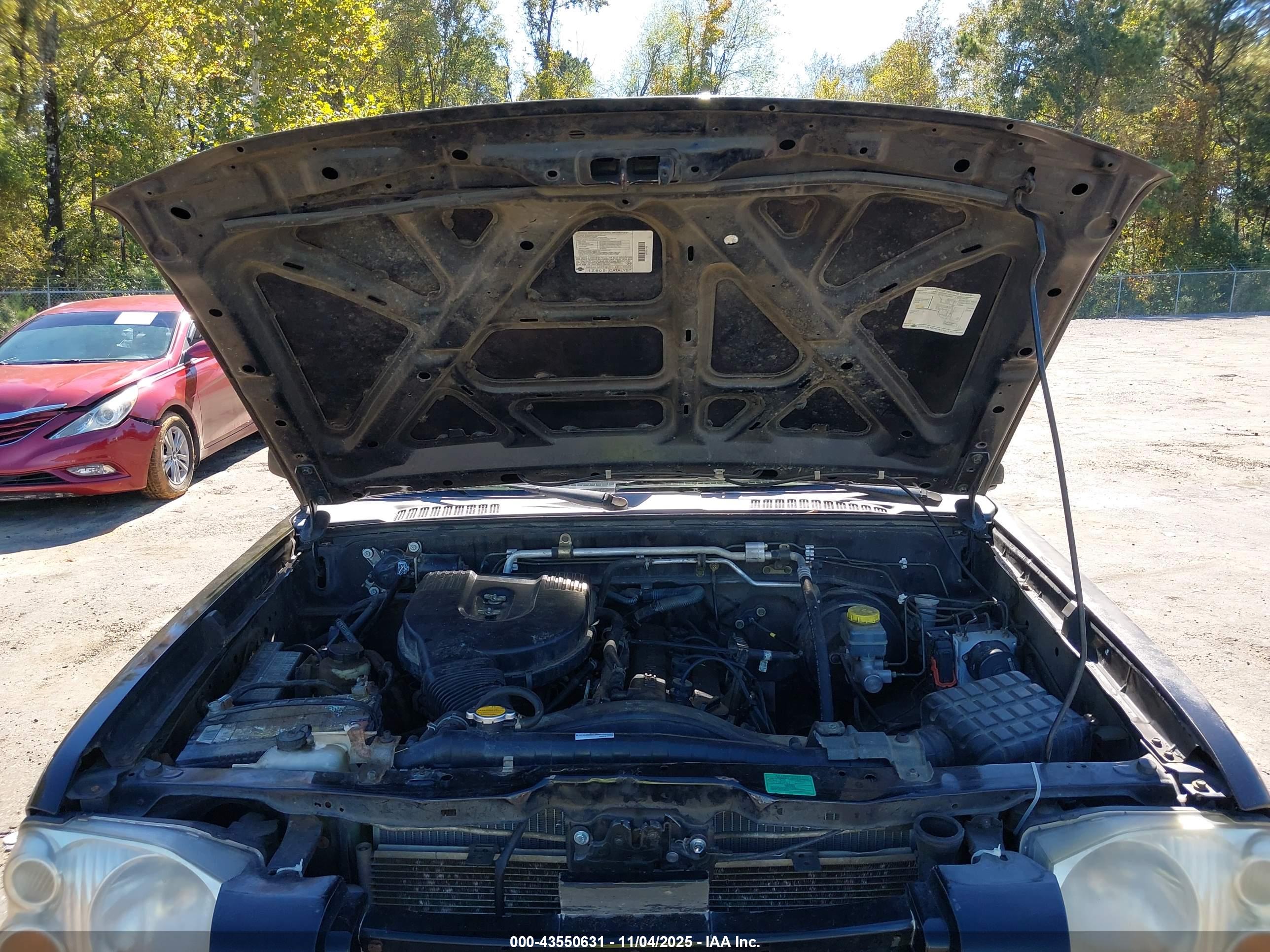 NISSAN FRONTIER image 10