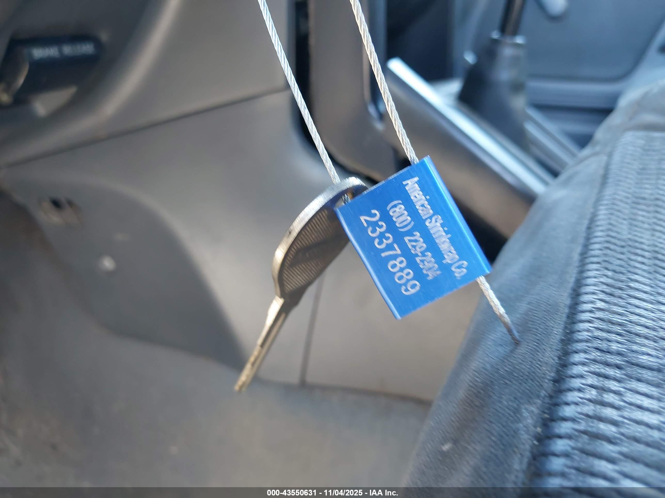 NISSAN FRONTIER image 11