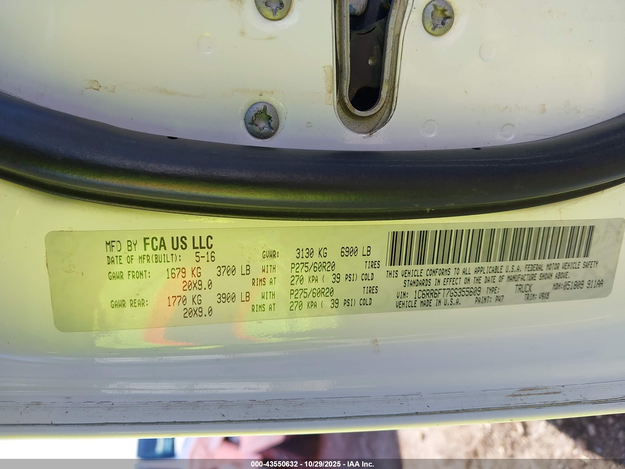 RAM 1500 image 9